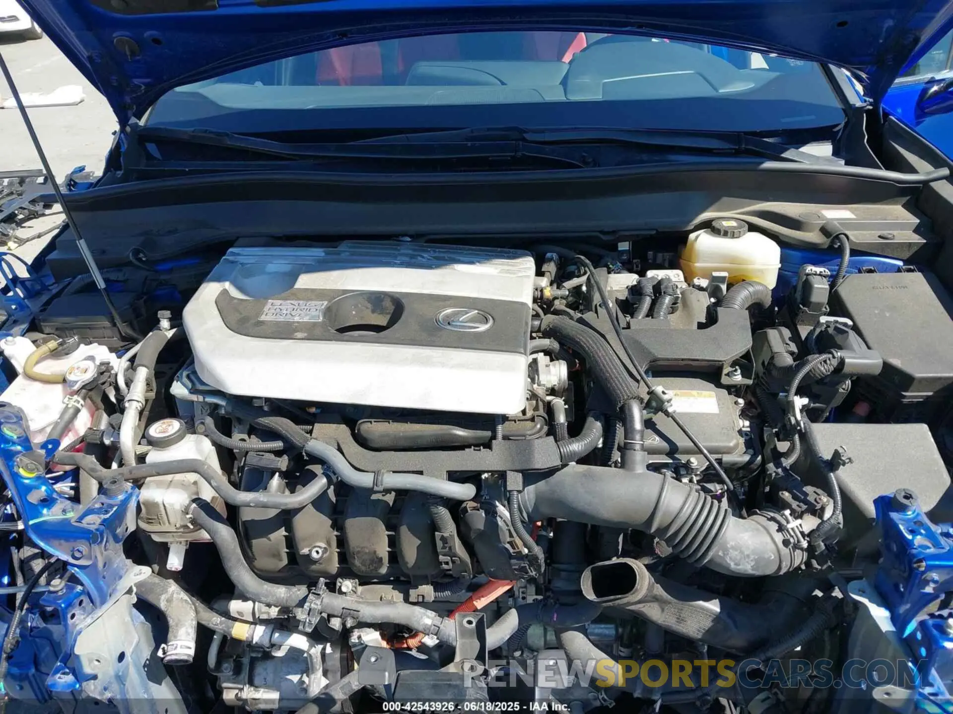 10 fotografías del automóvil dañado JTHE9JBH3M2045222 LEXUS UX 250H 2021