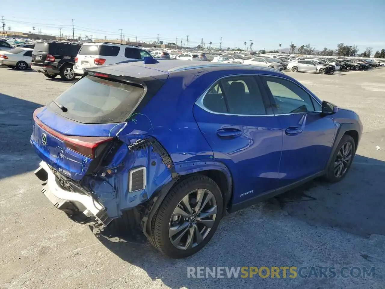 3 fotografías del automóvil dañado JTHE9JBH4M2039025 LEXUS UX 250H 2021