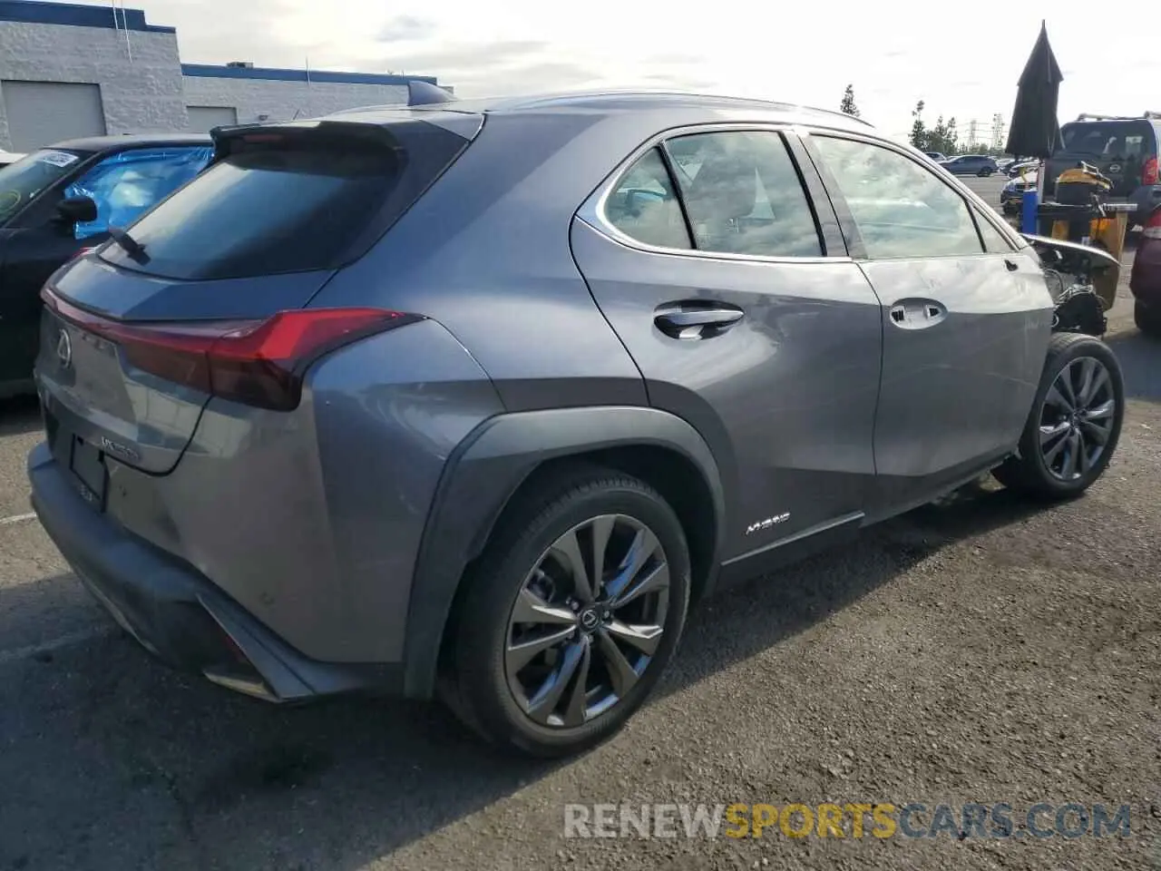 3 fotografías del automóvil dañado JTHE9JBH6M2050155 LEXUS UX 250H 2021