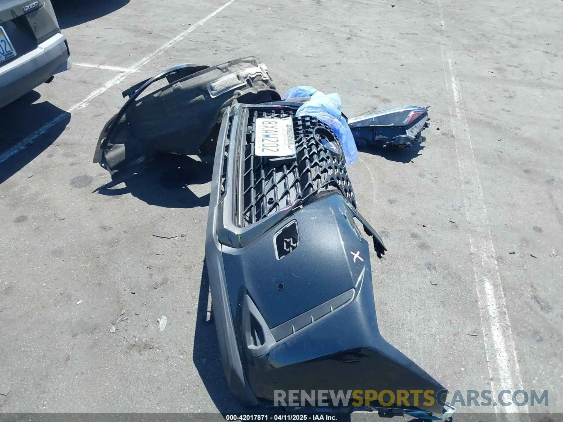 12 fotografías del automóvil dañado JTHP9JBH2M2048461 LEXUS UX 250H 2021