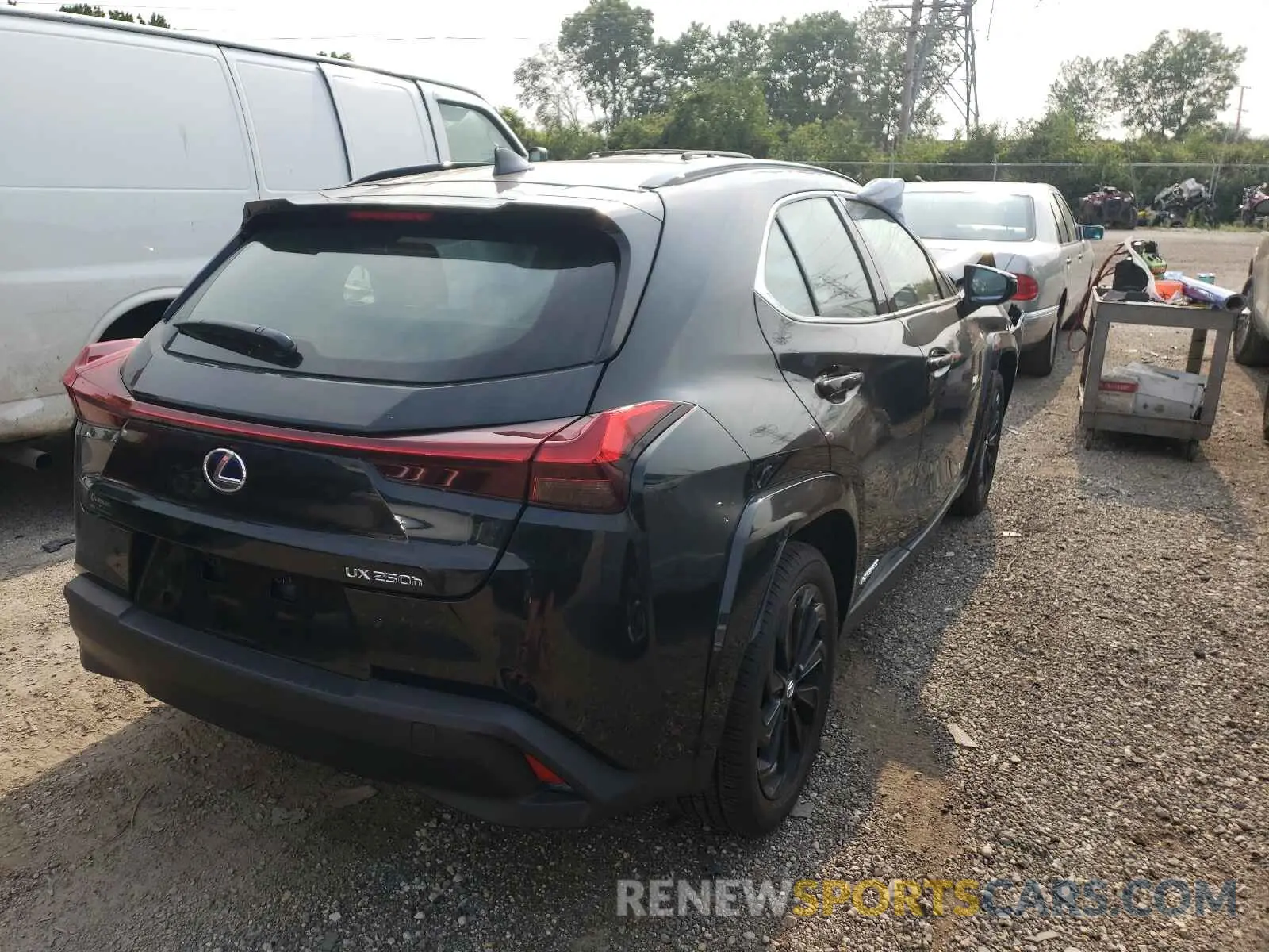 4 fotografías del automóvil dañado JTHP9JBH8M2045371 LEXUS UX 250H 2021