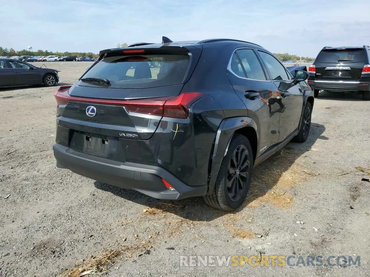 4 fotografías del automóvil dañado JTHP9JBH8M2048089 LEXUS UX 250H 2021