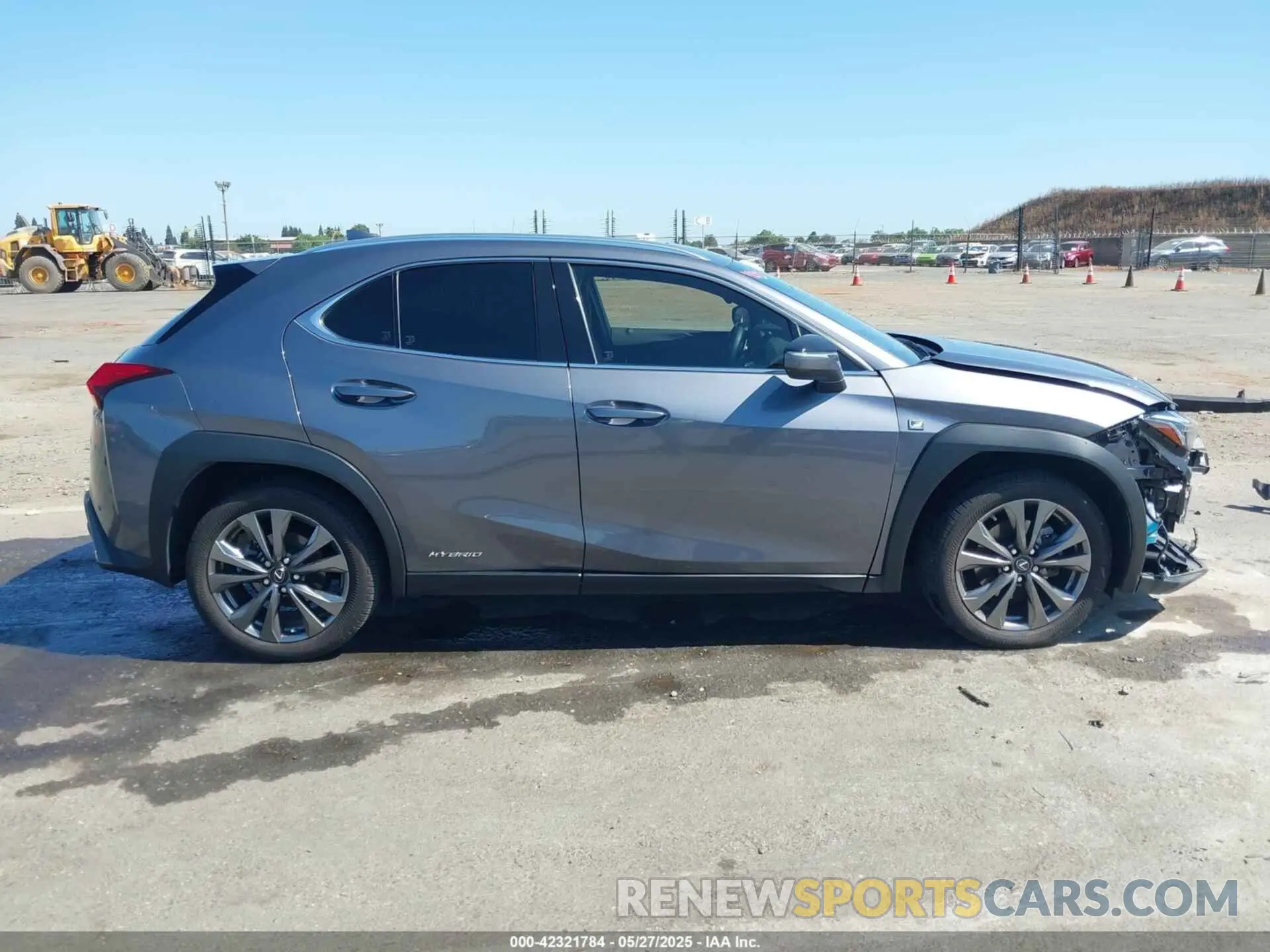 14 fotografías del automóvil dañado JTHR9JBH3M2052706 LEXUS UX 250H 2021