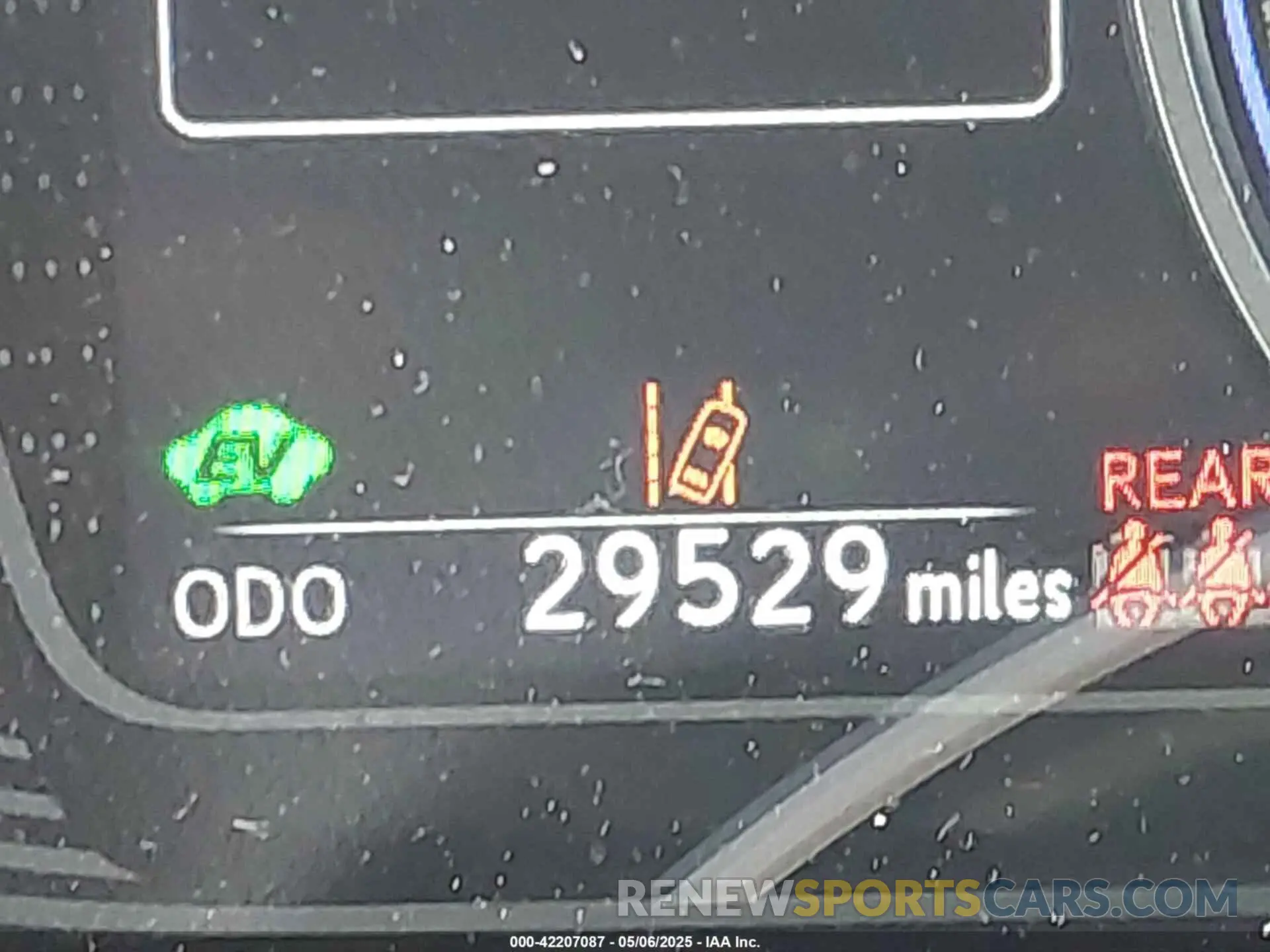 16 fotografías del automóvil dañado JTHX9JBH5M2038636 LEXUS UX 250H 2021