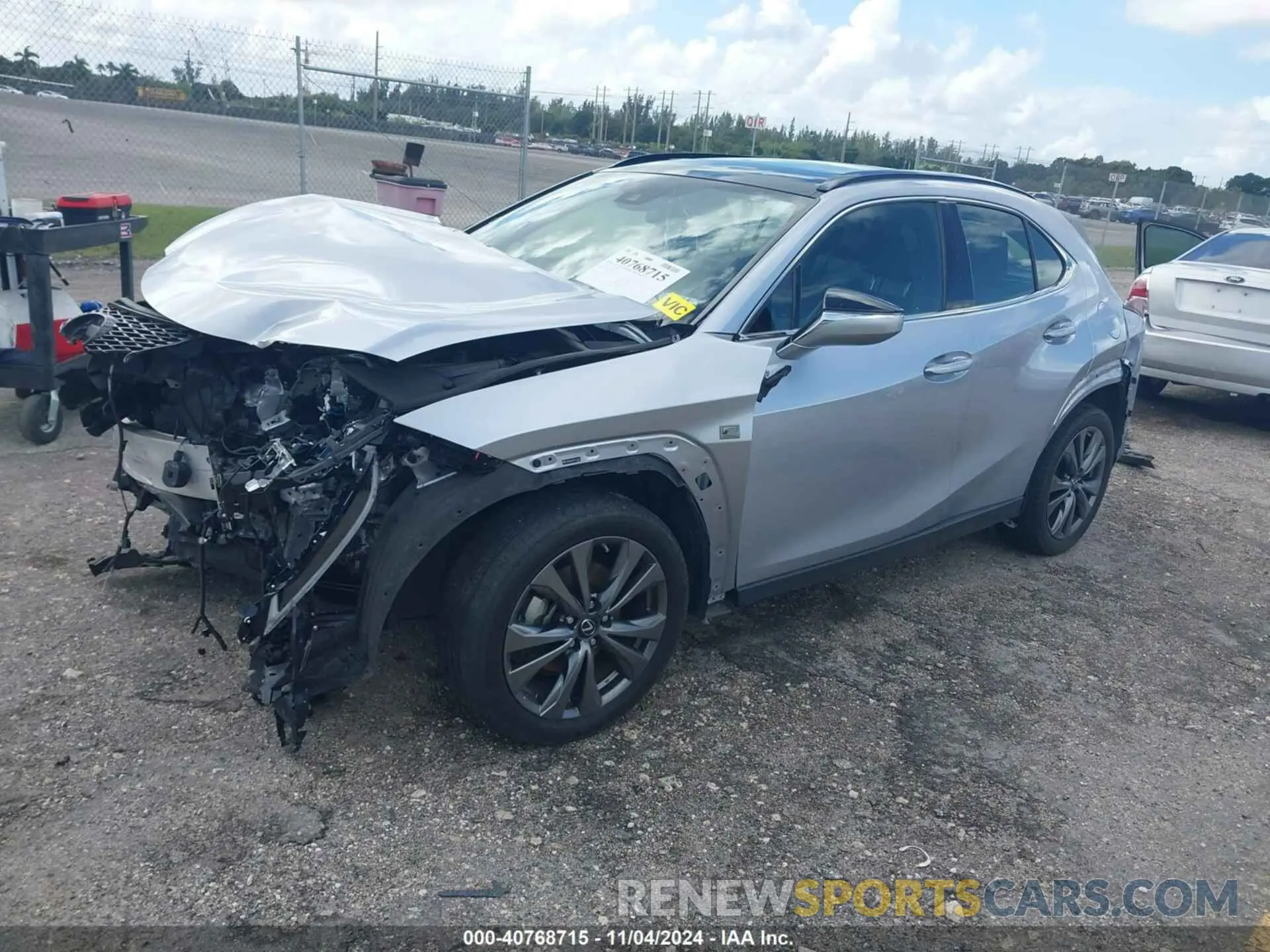 2 fotografías del automóvil dañado JTHB6JBH7P2143752 LEXUS UX 250H 2023