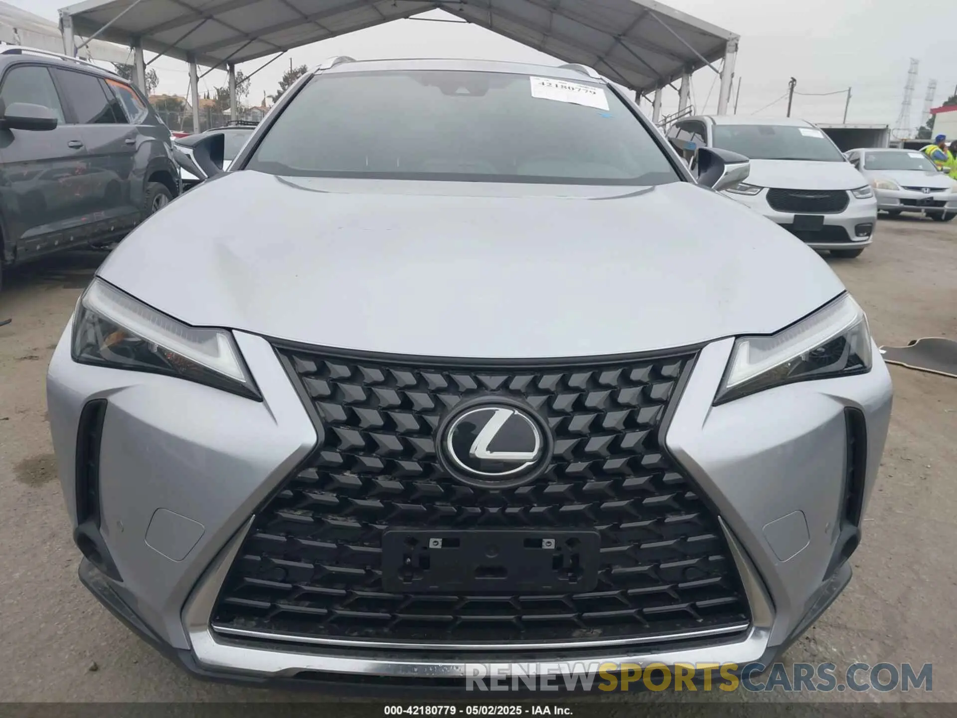 13 fotografías del automóvil dañado JTHX6JBH6P2143926 LEXUS UX 250H 2023