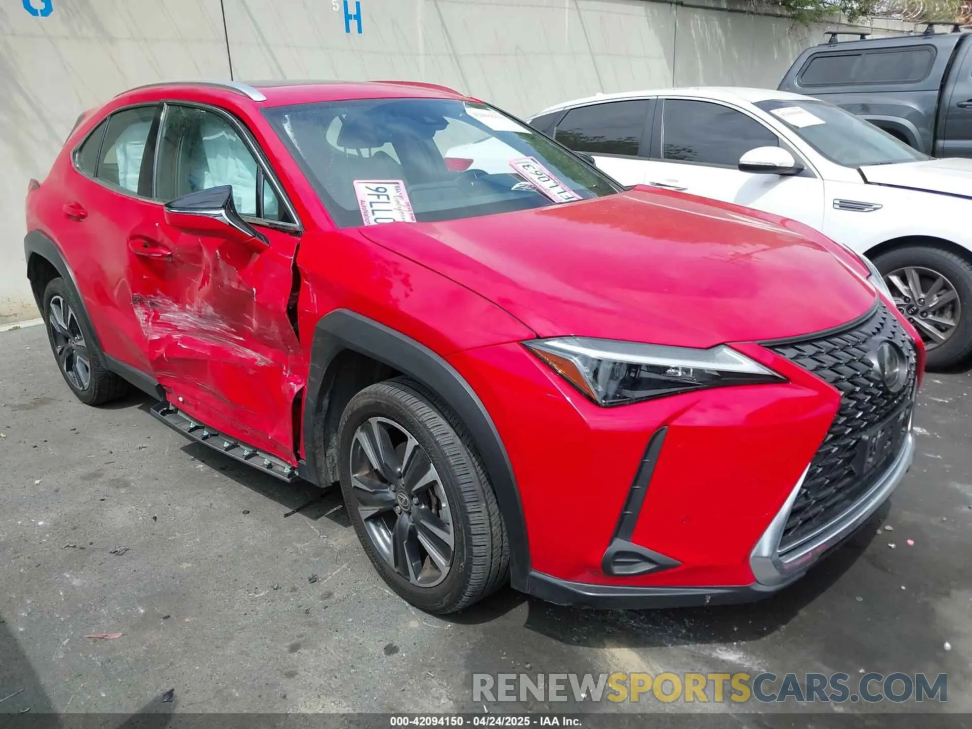 1 fotografías del automóvil dañado JTHX6JBH8P2147752 LEXUS UX 250H 2023