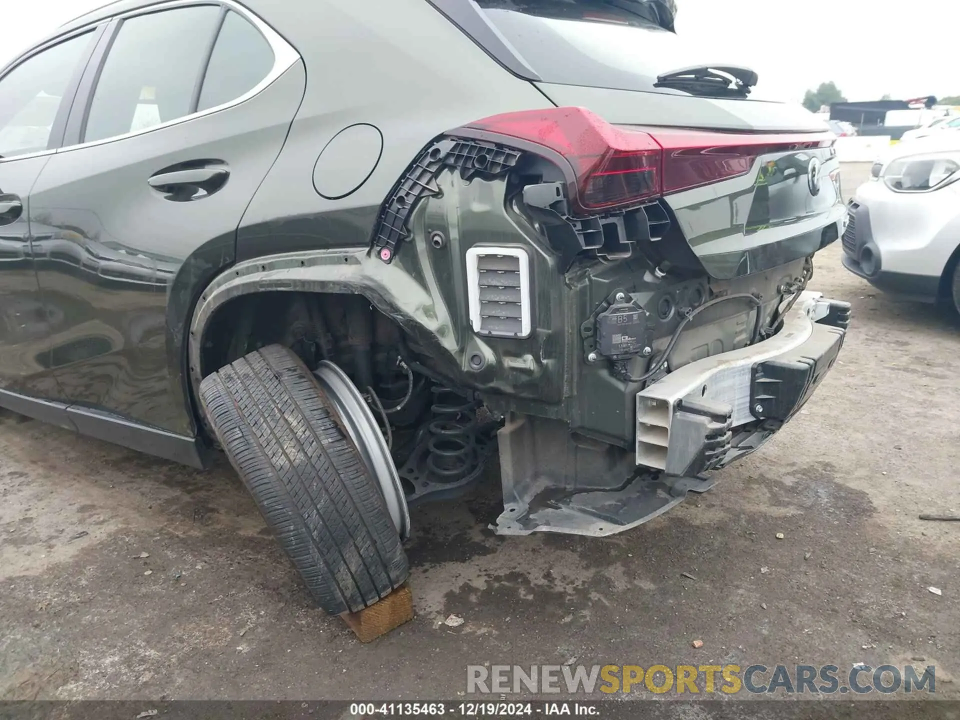 6 fotografías del automóvil dañado JTHX6JBH9P2151597 LEXUS UX 250H 2023