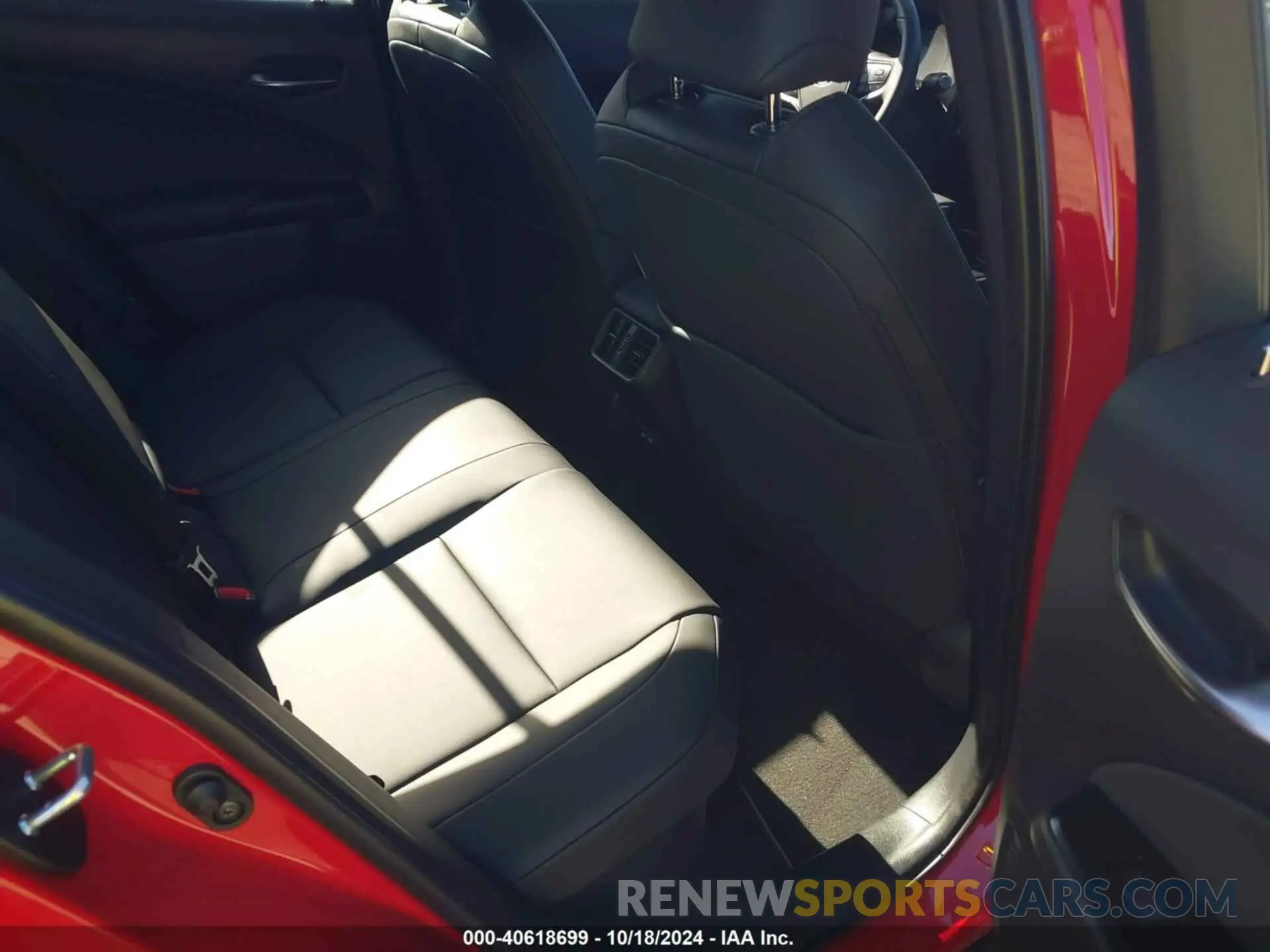 8 fotografías del automóvil dañado JTHX9JBH1P2070181 LEXUS UX 250H 2023