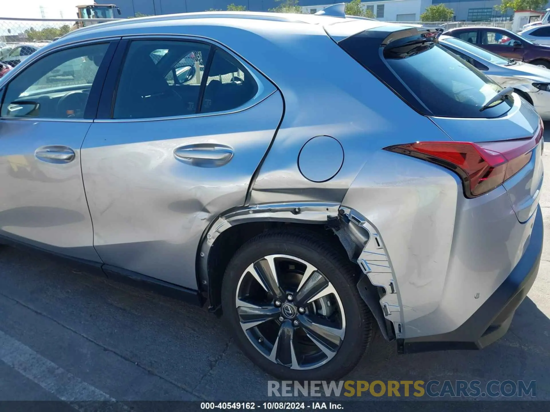 18 fotografías del automóvil dañado JTHP6JBHXR2179136 LEXUS UX 250H 2024
