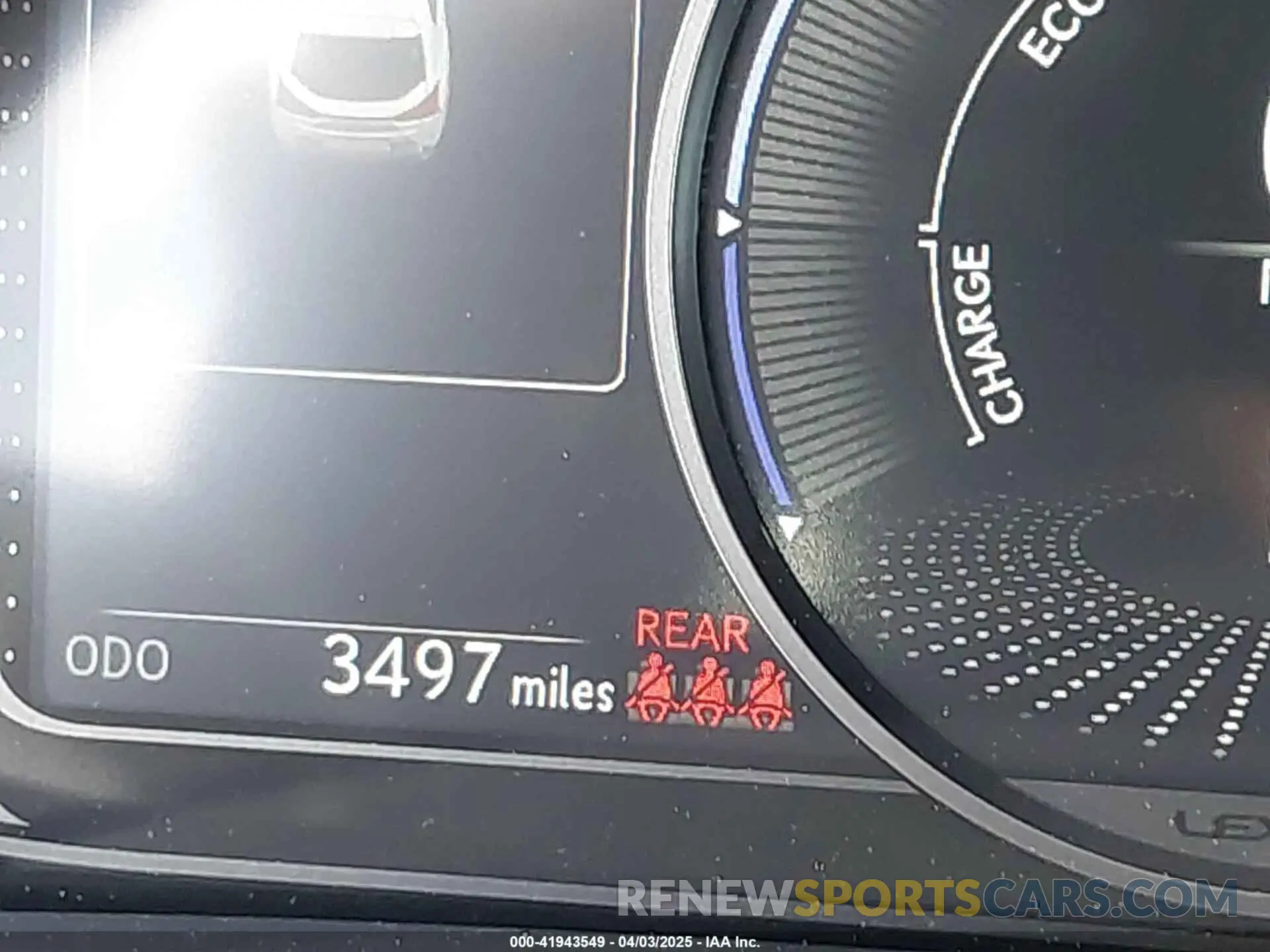 16 fotografías del automóvil dañado JTHP9JBH3R2077751 LEXUS UX 250H 2024