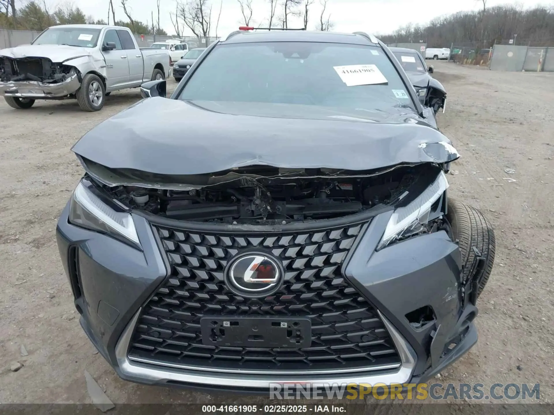 18 fotografías del automóvil dañado JTHP9JBH8R2079284 LEXUS UX 250H 2024