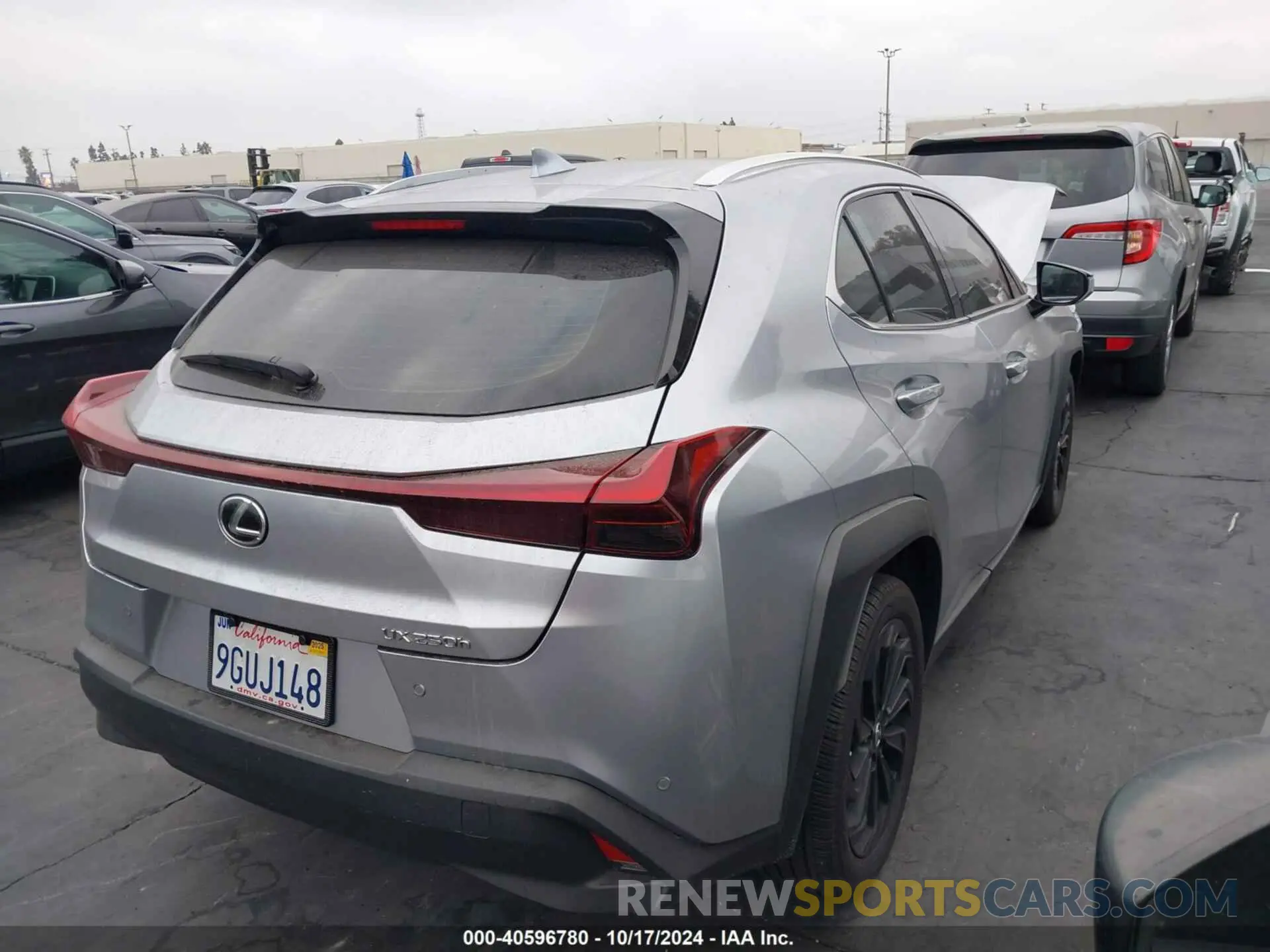 4 fotografías del automóvil dañado JTHX6JBH8R2165851 LEXUS UX 250H 2024