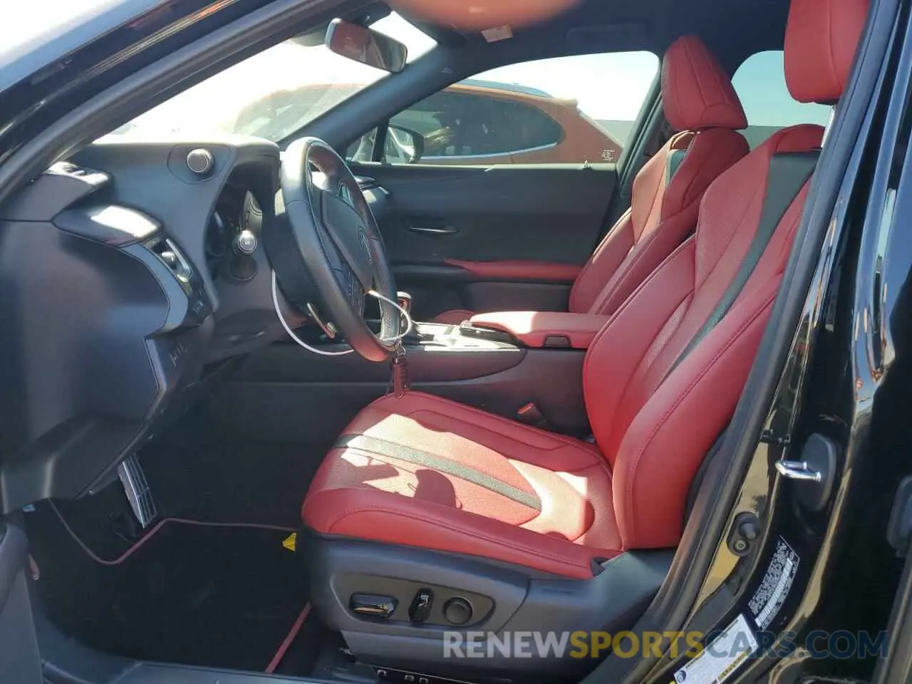 7 fotografías del automóvil dañado JTHE9JBH8N2058372 LEXUS UX 250H BA 2022