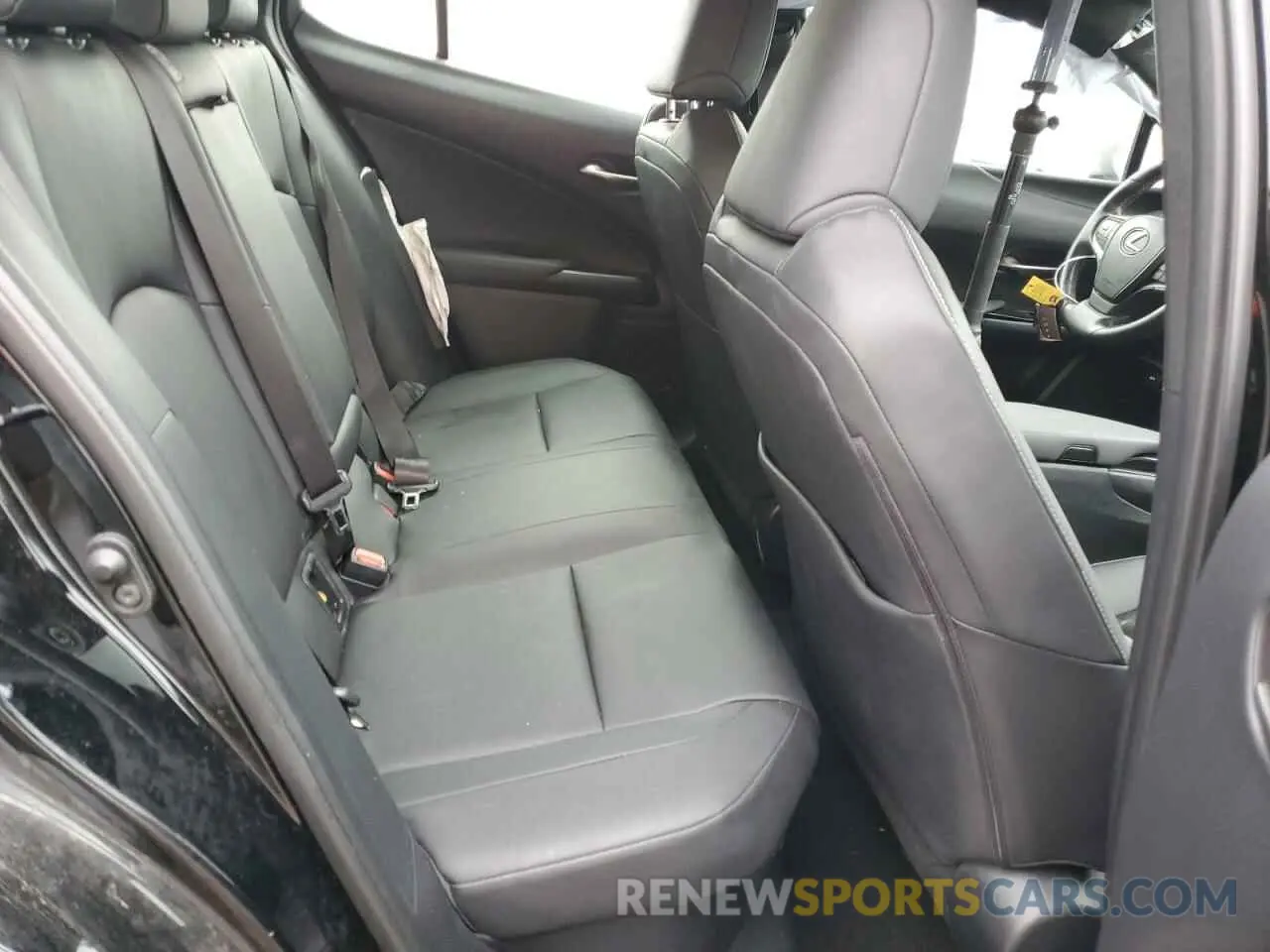 11 fotografías del automóvil dañado JTHP9JBH7N2063216 LEXUS UX 250H BA 2022