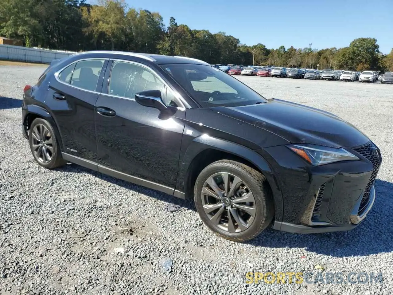 4 fotografías del automóvil dañado JTHR9JBH6N2060302 LEXUS UX 250H BA 2022