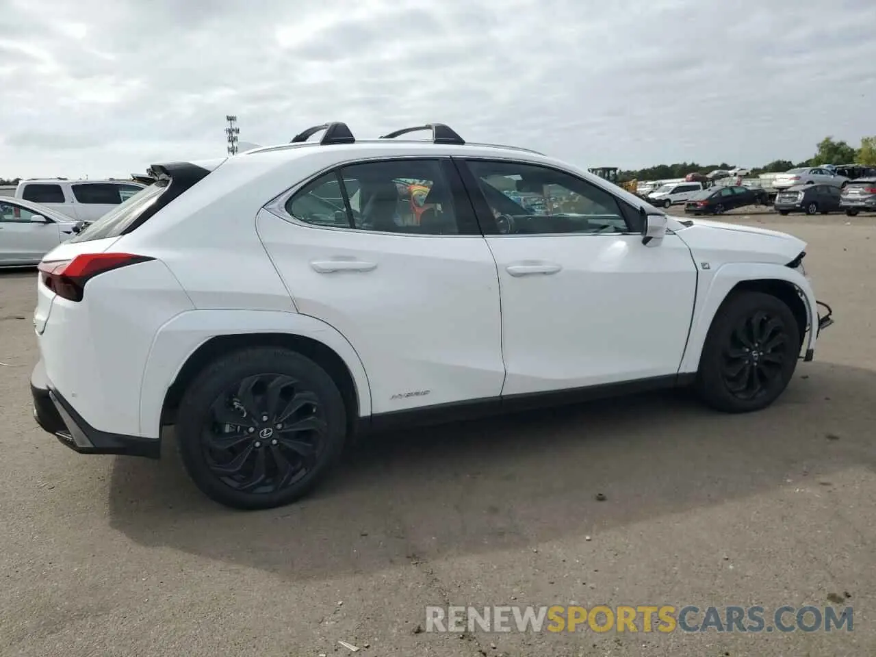 3 fotografías del automóvil dañado JTHR9JBH9N2060634 LEXUS UX 250H BA 2022