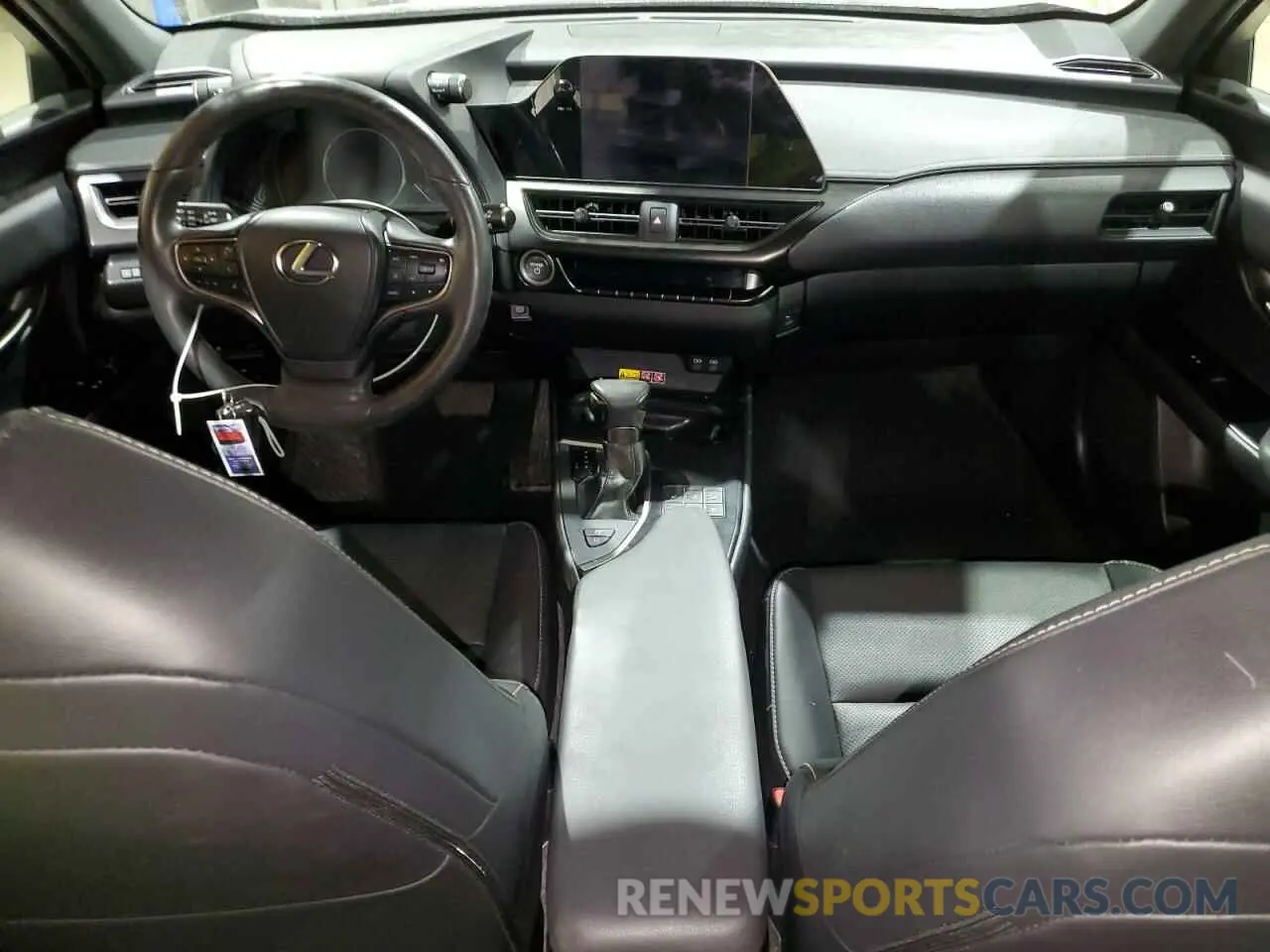 8 fotografías del automóvil dañado JTHB9JBH6P2066864 LEXUS UX 250H BA 2023