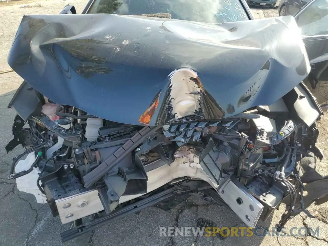 11 fotografías del automóvil dañado JTHX6JBH6R2189274 LEXUS UX 250H BA 2024