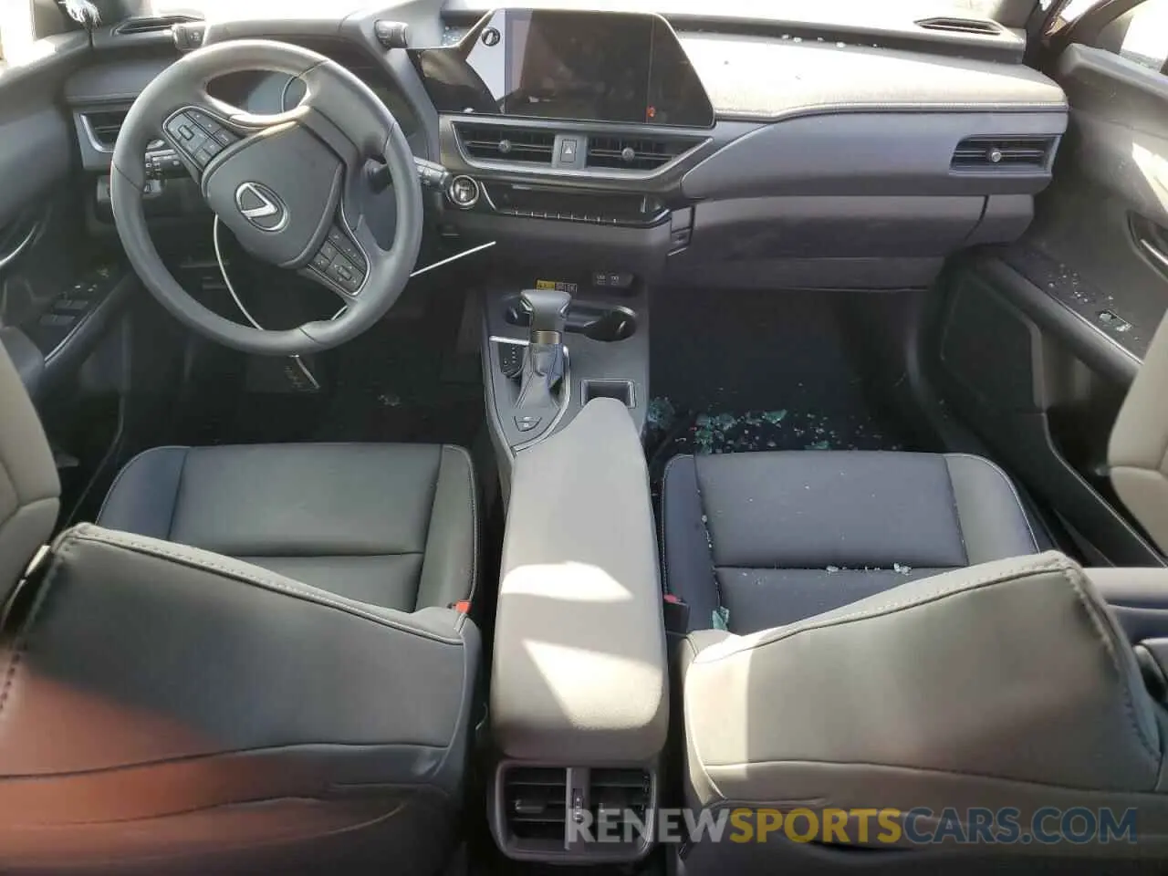 8 fotografías del automóvil dañado JTHX6JBH9R2189737 LEXUS UX 250H BA 2024