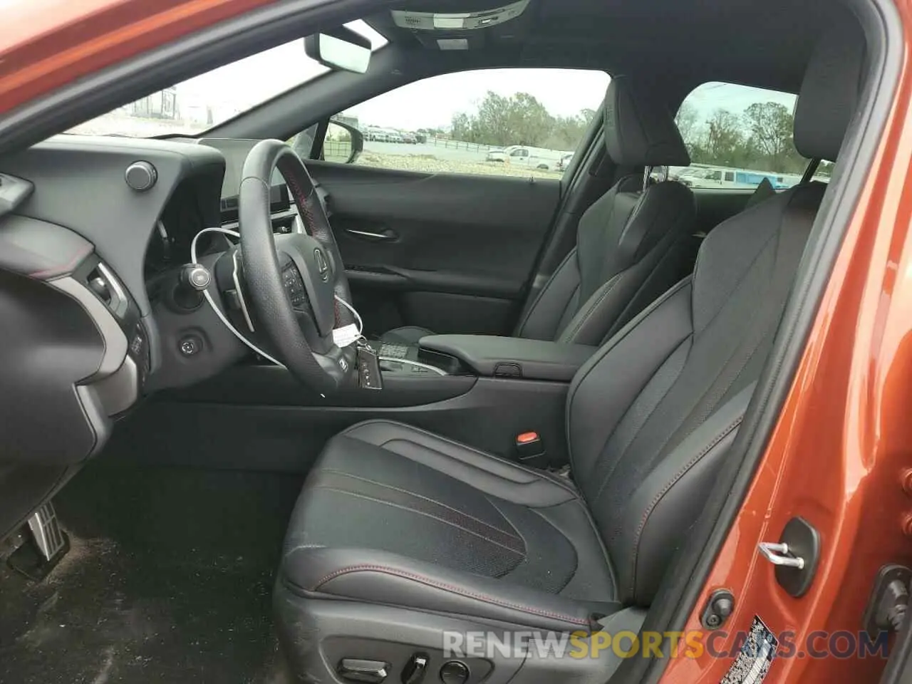 7 fotografías del automóvil dañado JTHR6JBHXP2143632 LEXUS UX 250H PR 2023