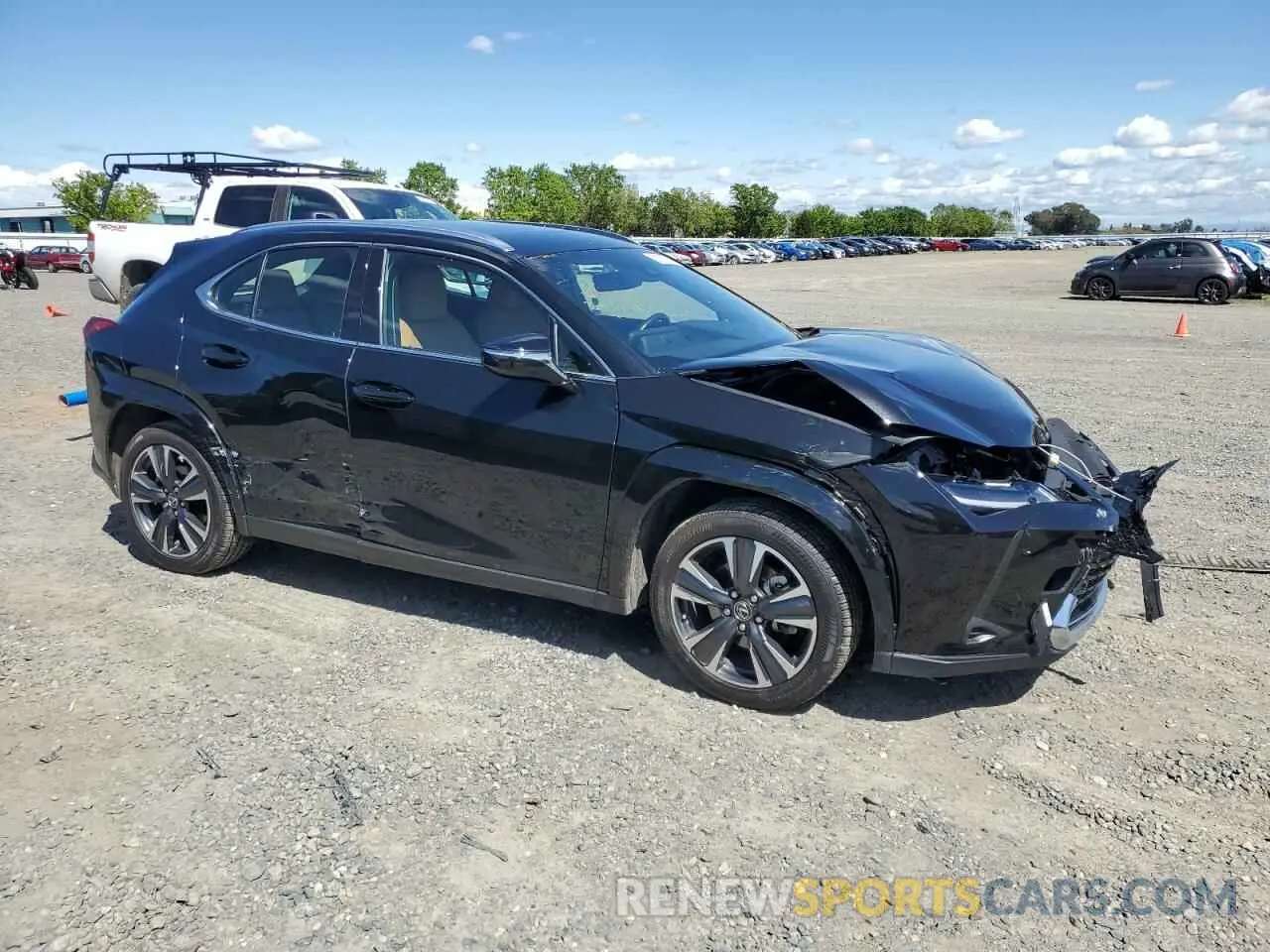 4 fotografías del automóvil dañado JTHP6JBH7R2190501 LEXUS UX 250H PR 2024