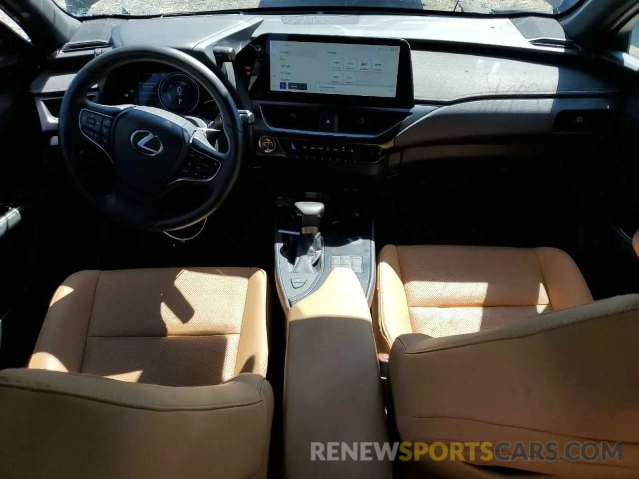 8 fotografías del automóvil dañado JTHP6JBH7R2190501 LEXUS UX 250H PR 2024