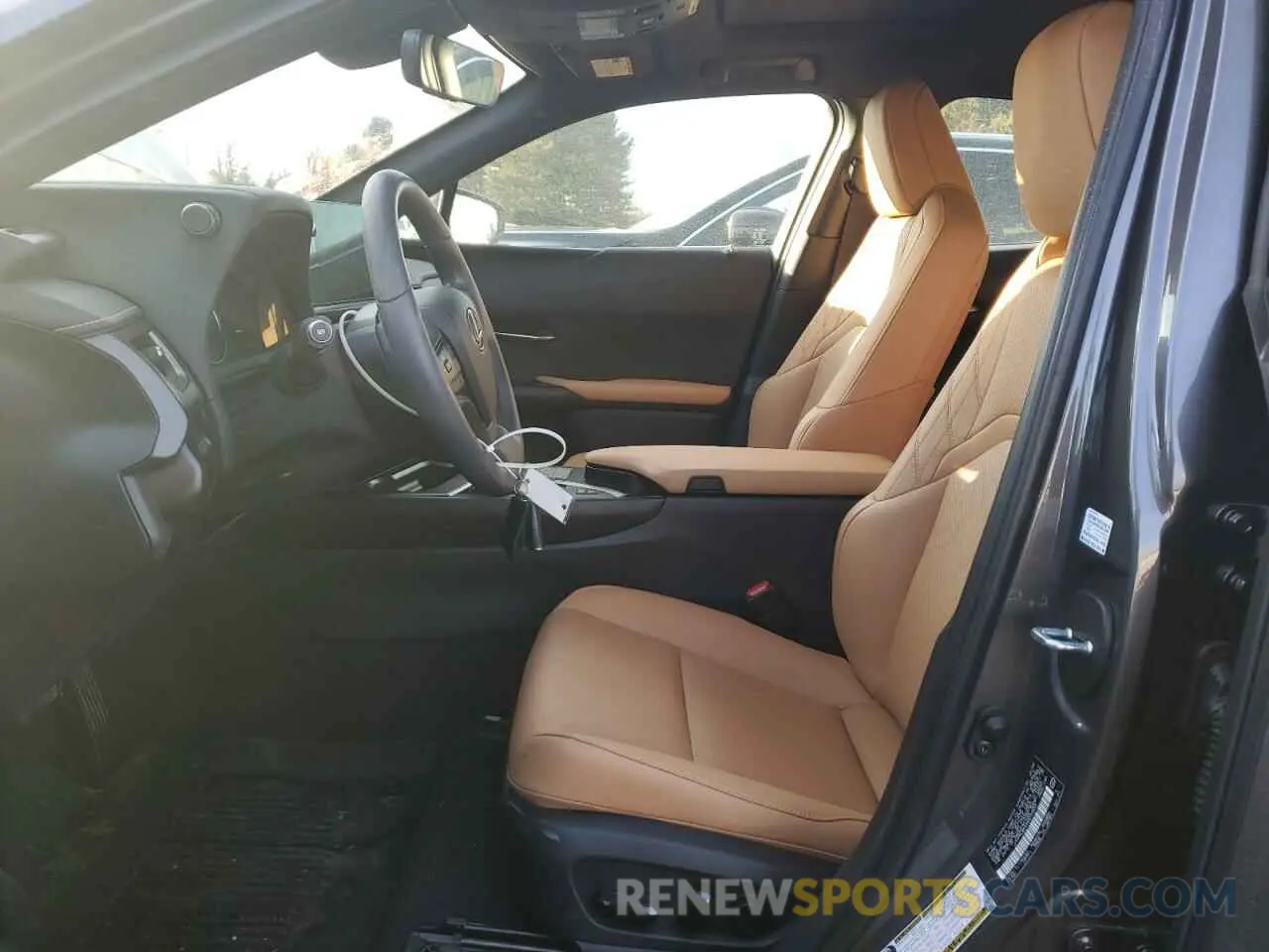 7 fotografías del automóvil dañado JTHP9JBH0R2073933 LEXUS UX 250H PR 2024