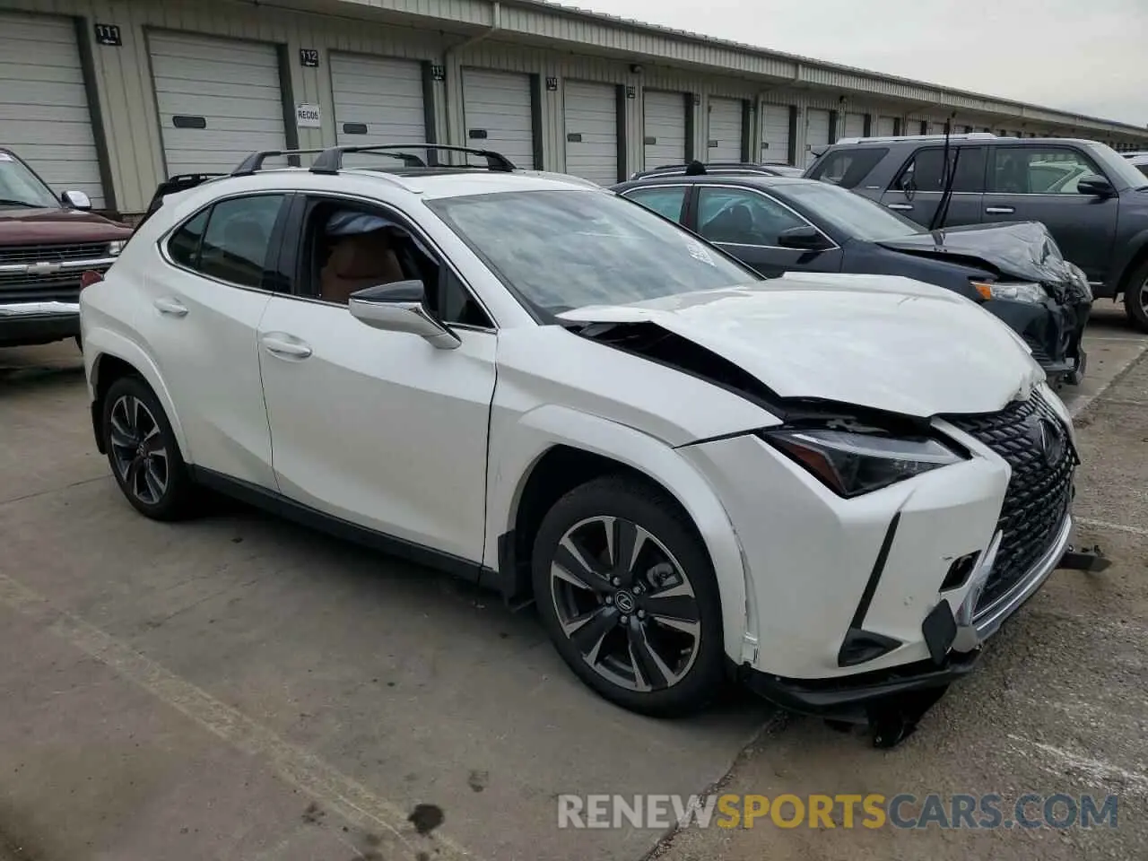 4 fotografías del automóvil dañado JTHP9JBH4R2071876 LEXUS UX 250H PR 2024