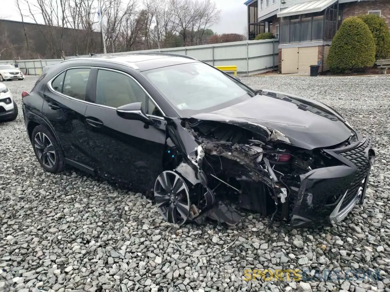 4 fotografías del automóvil dañado JTHP9JBH8R2079141 LEXUS UX 250H PR 2024