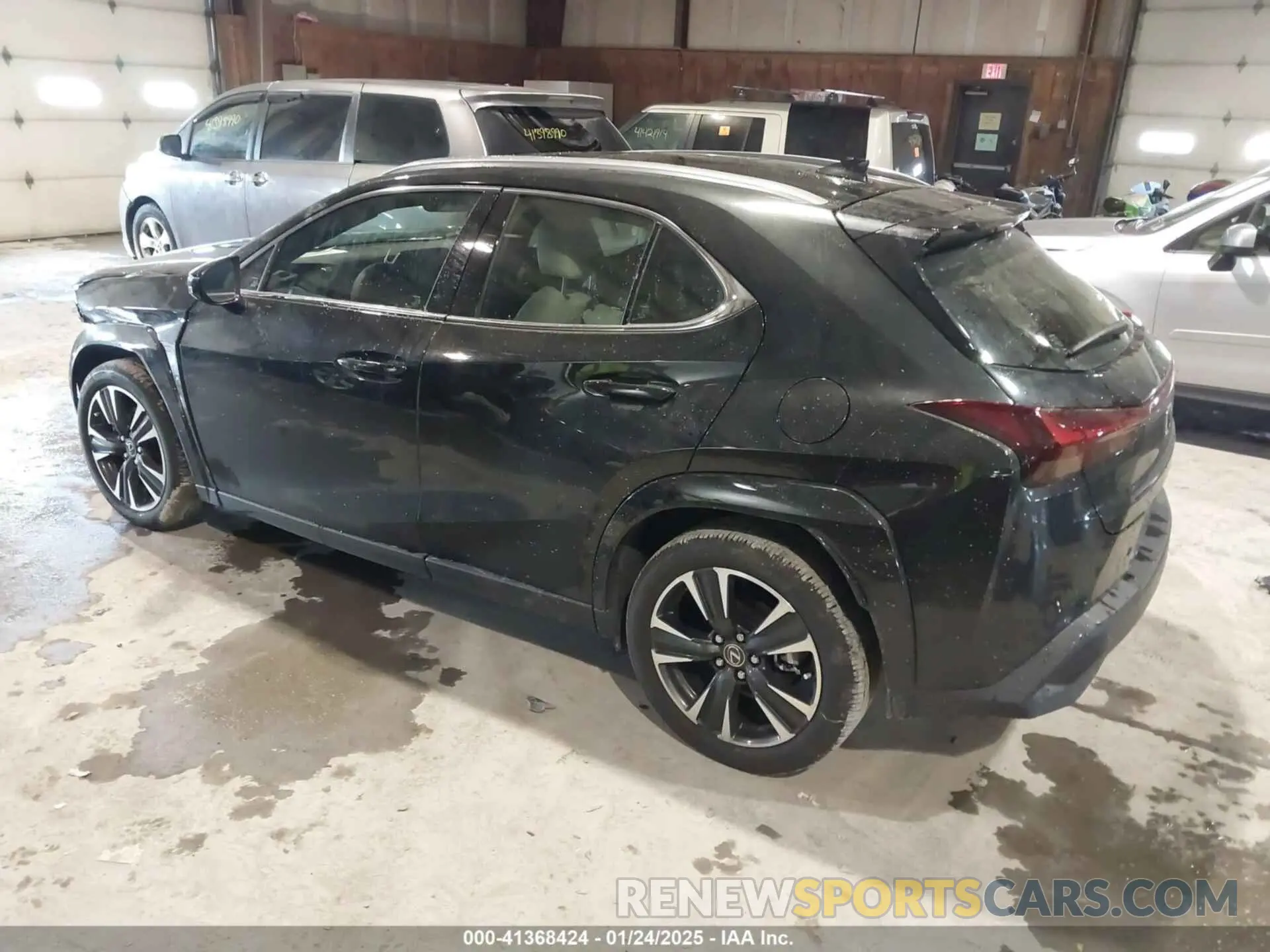3 fotografías del automóvil dañado JTHUCJDH8S2003698 LEXUS UX 300H 2025
