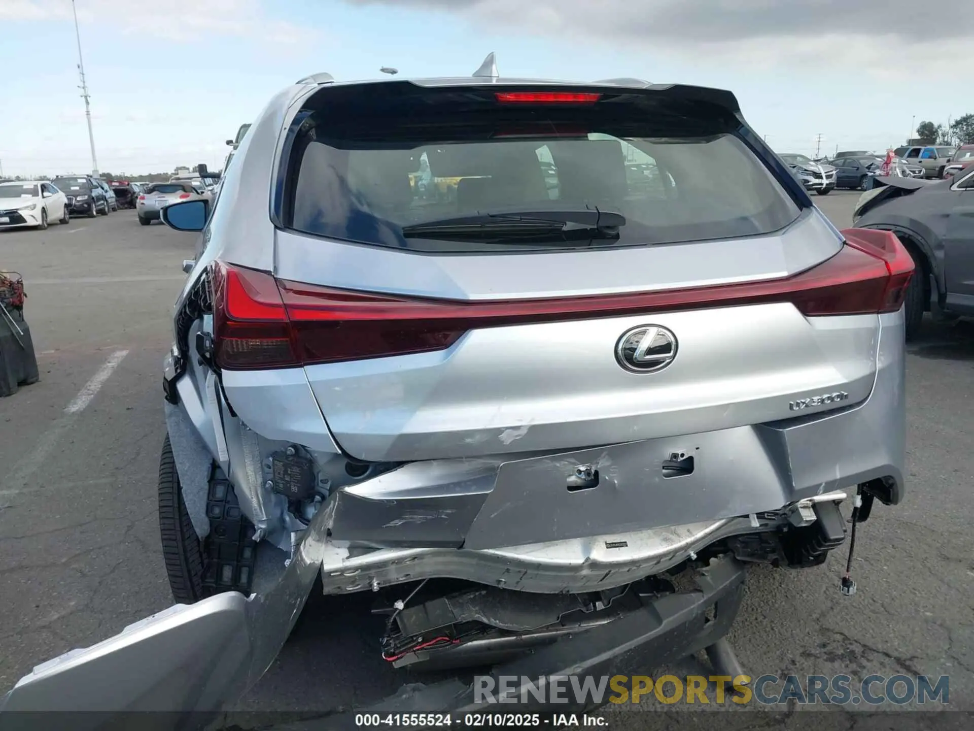 6 fotografías del automóvil dañado JTHYBJAH4S2003979 LEXUS UX 300H 2025