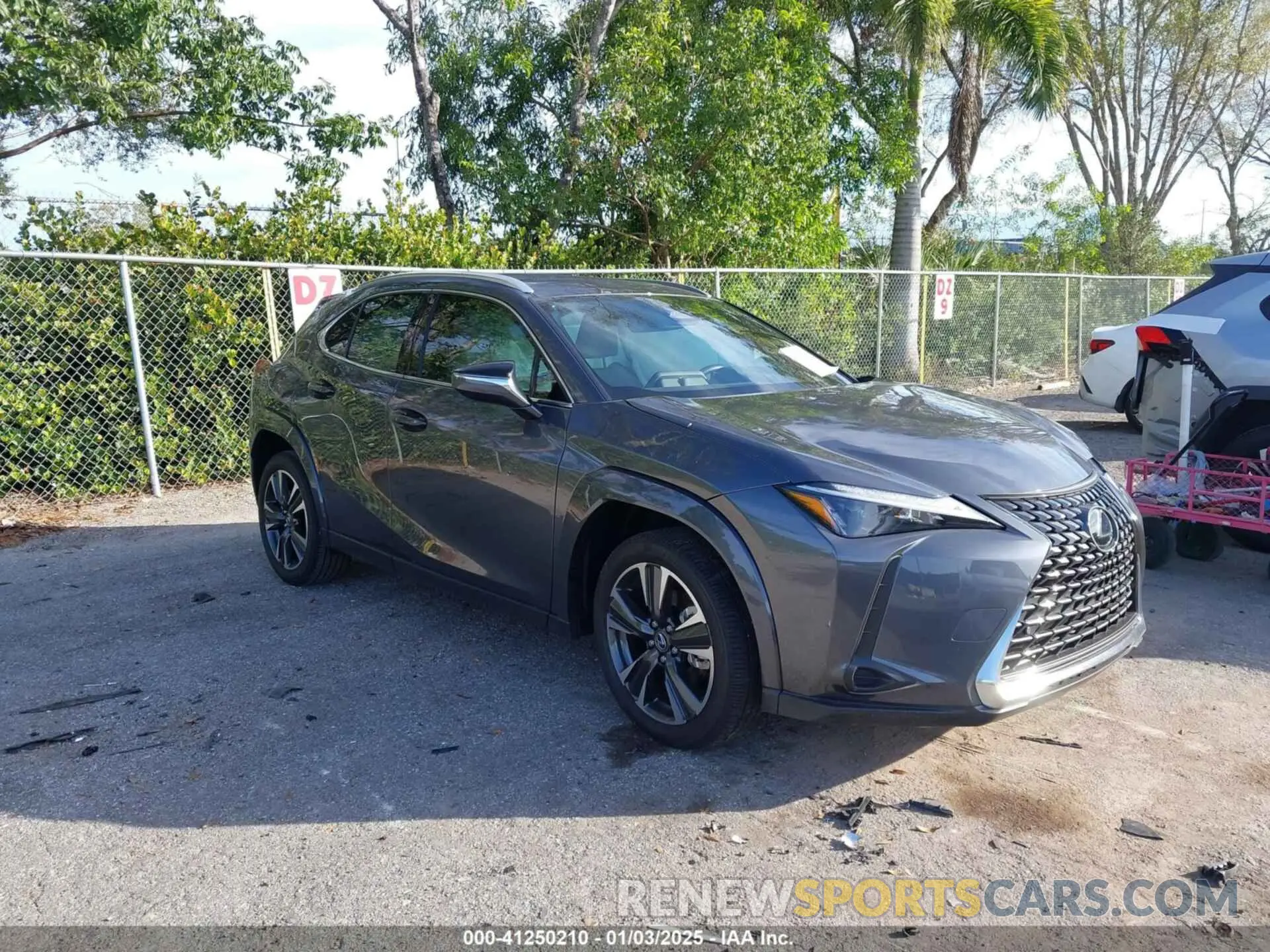 1 fotografías del automóvil dañado JTHYBJAH4S2008275 LEXUS UX 300H 2025