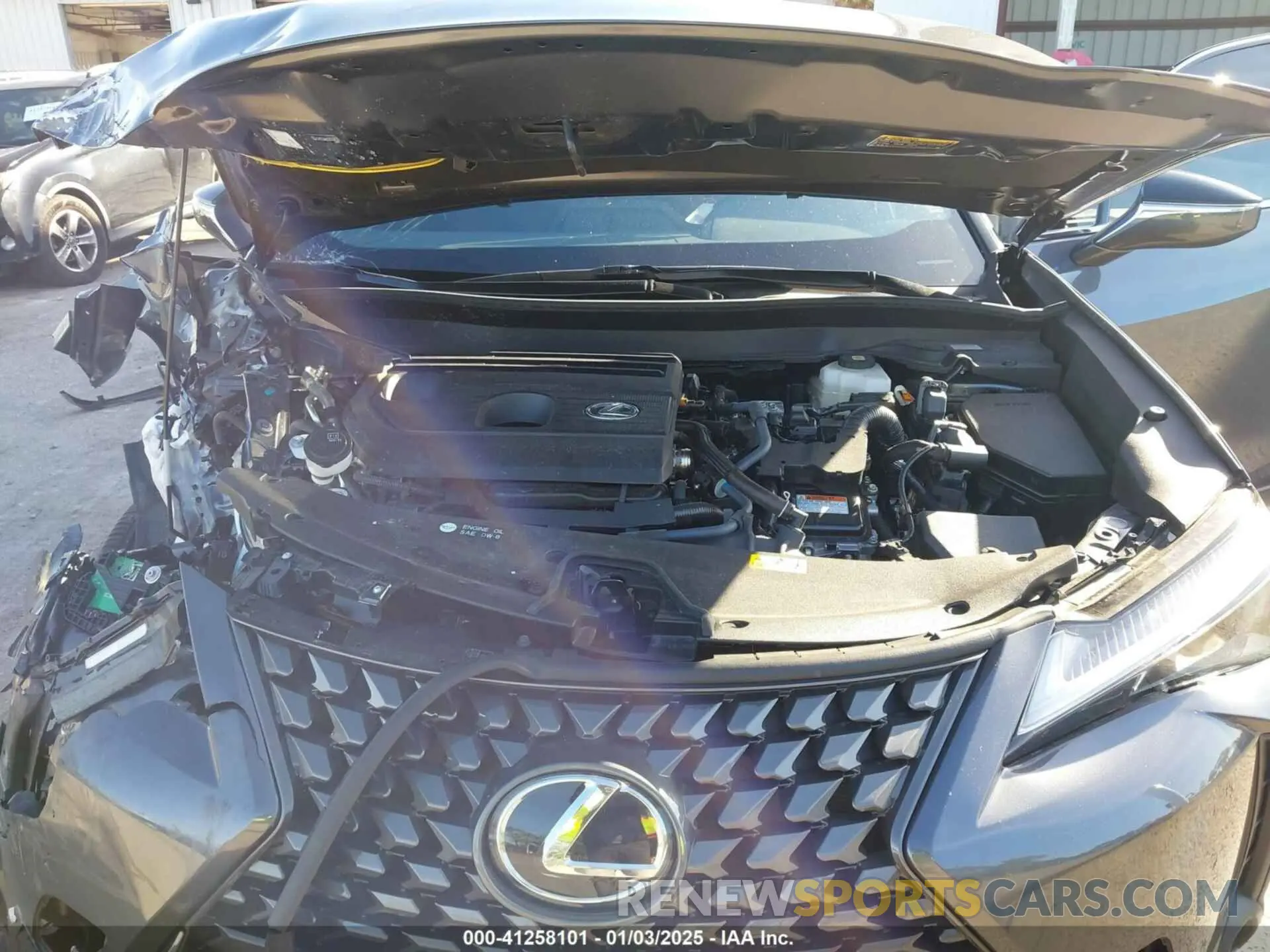 10 fotografías del automóvil dañado JTHYBJAH6S2000422 LEXUS UX 300H 2025
