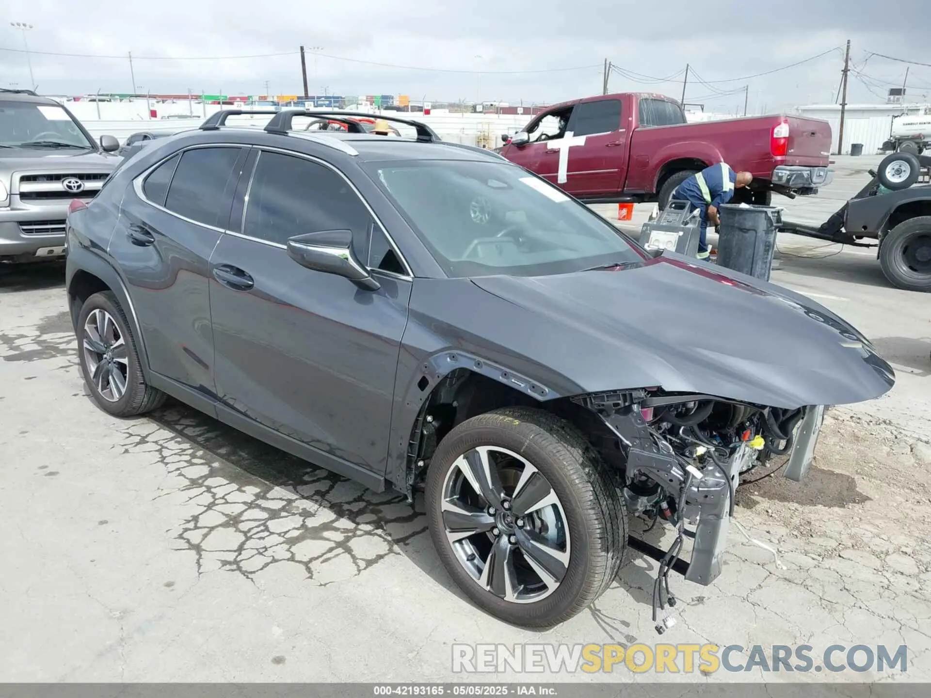 1 fotografías del automóvil dañado JTHYBJAH7S2016872 LEXUS UX 300H 2025