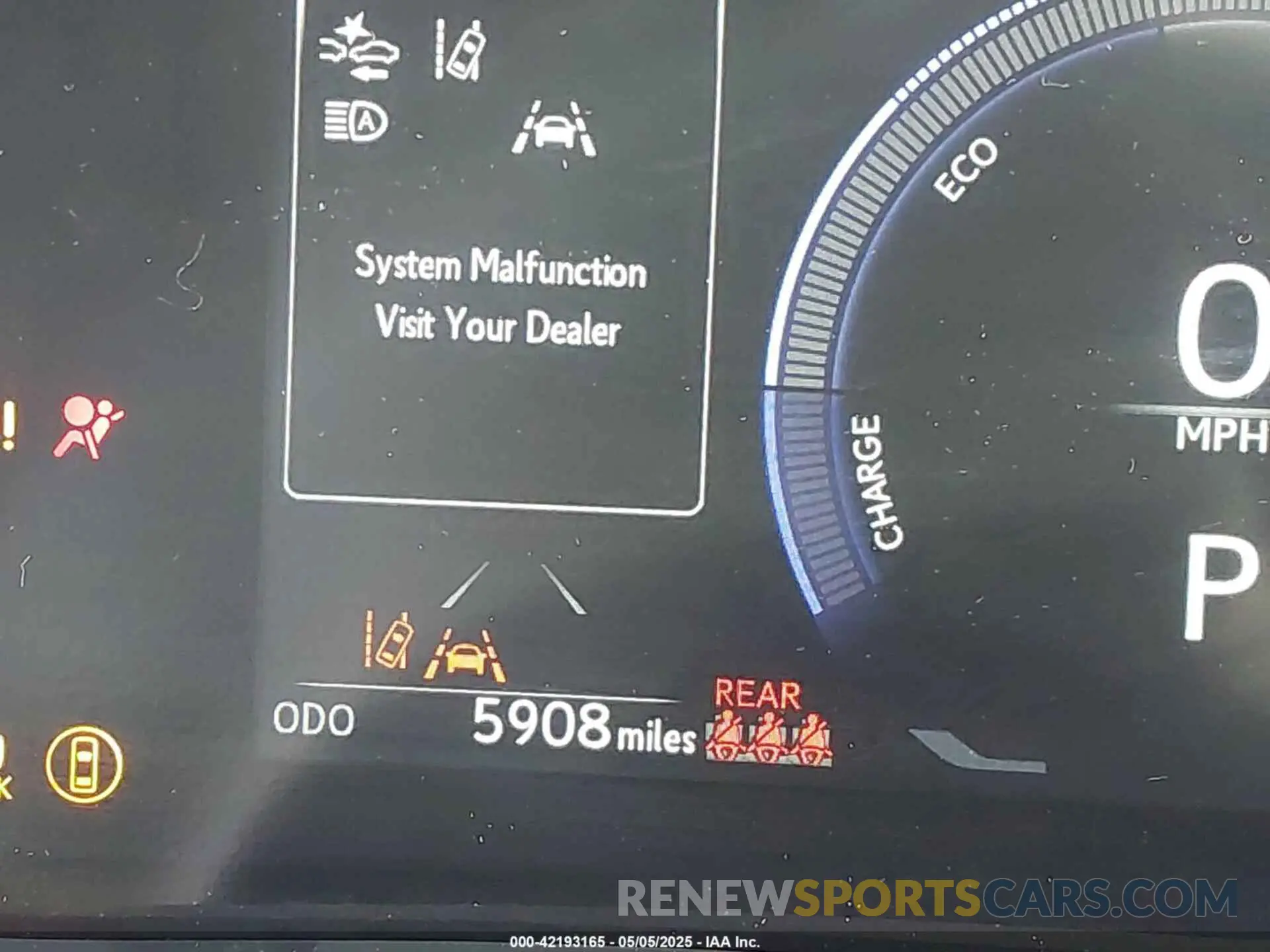 16 fotografías del automóvil dañado JTHYBJAH7S2016872 LEXUS UX 300H 2025
