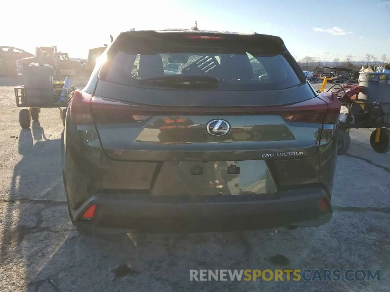 6 fotografías del automóvil dañado JTHUCJDH8S2000784 LEXUS UX 300H BA 2025