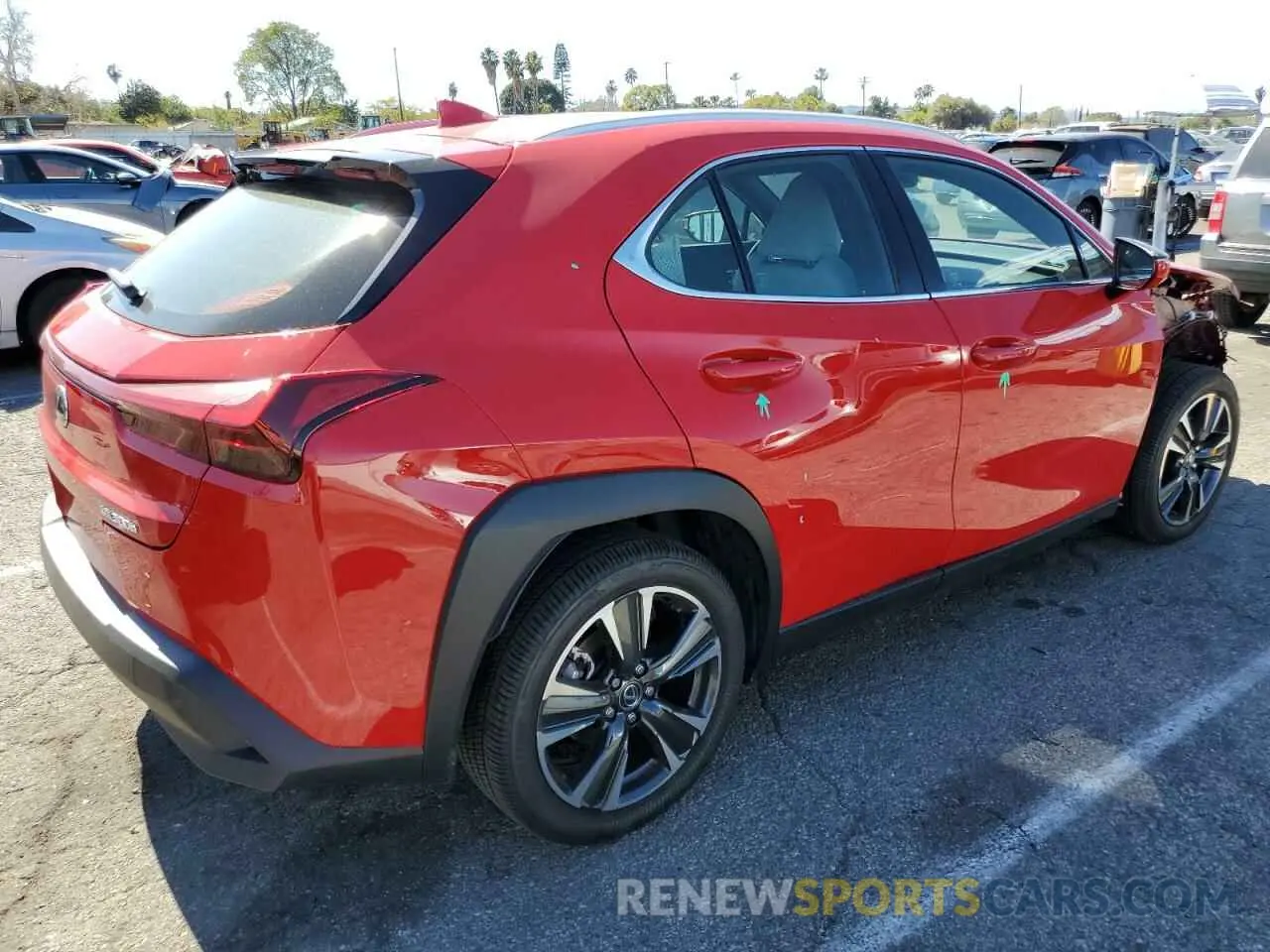 3 fotografías del automóvil dañado JTHYBJAH6S2004115 LEXUS UX 300H BA 2025