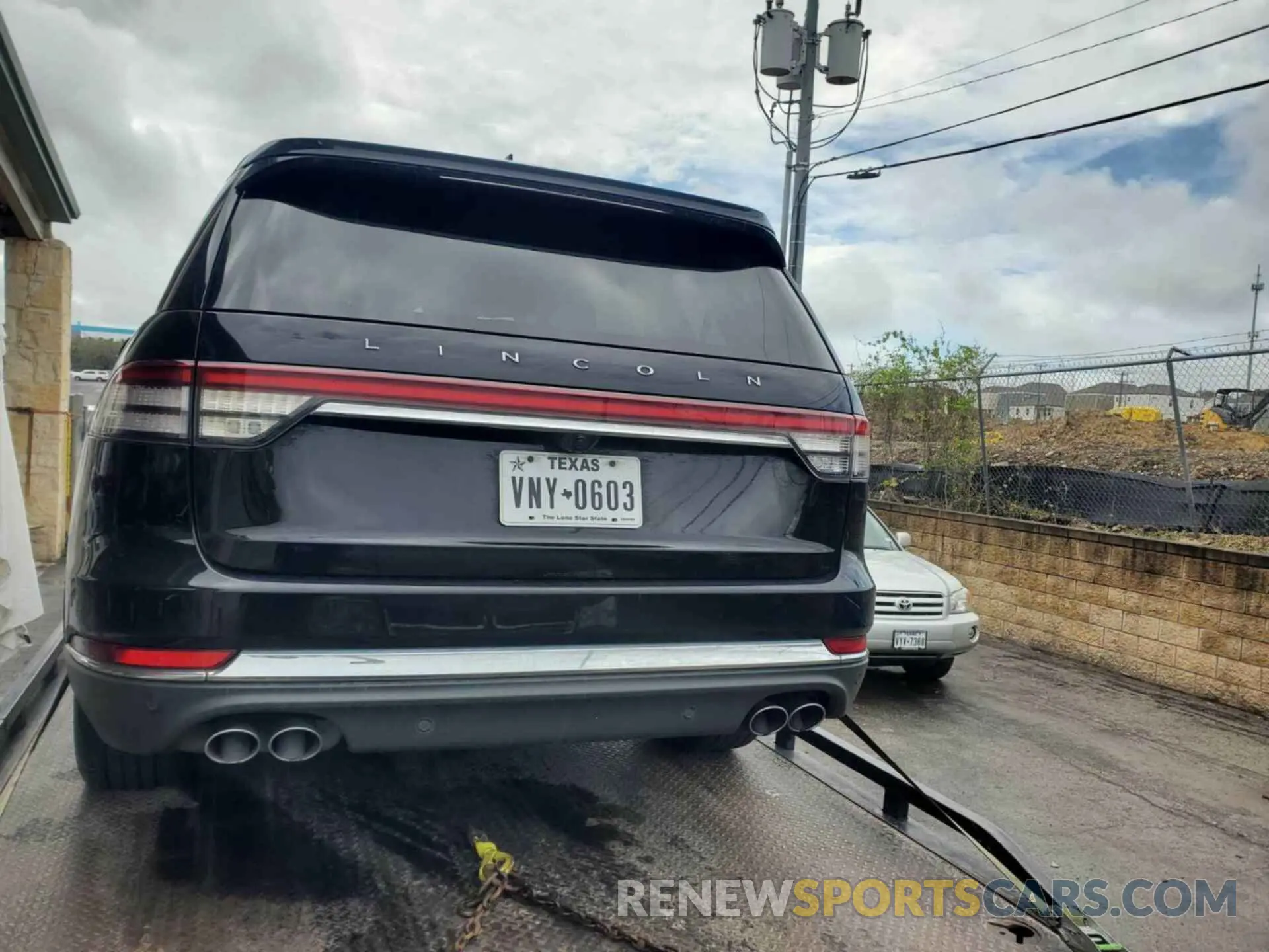 13 fotografías del automóvil dañado 5LM5J6WC4LGL34009 LINCOLN AVIATOR 2020