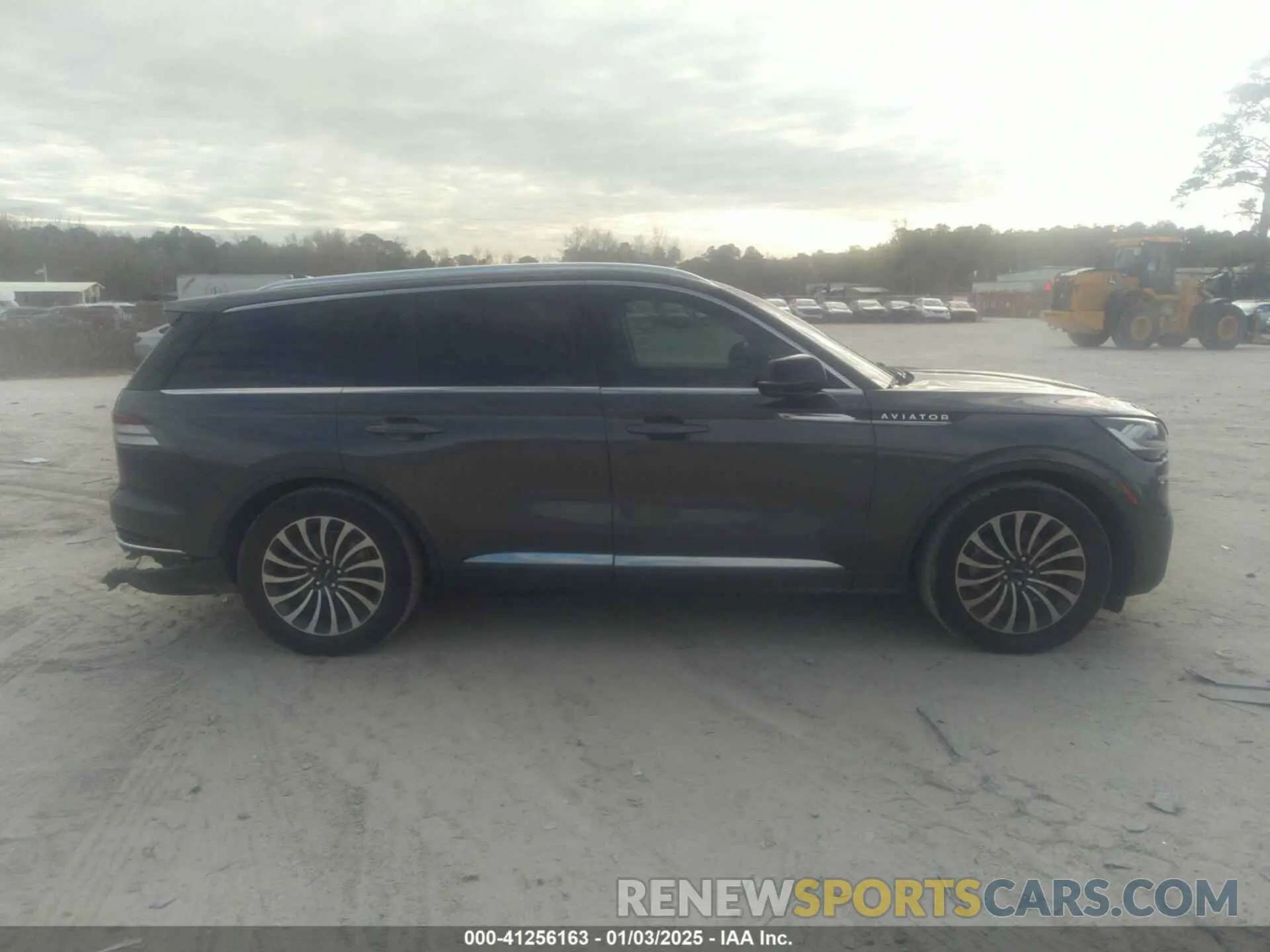 13 fotografías del automóvil dañado 5LM5J7WC6LGL04967 LINCOLN AVIATOR 2020