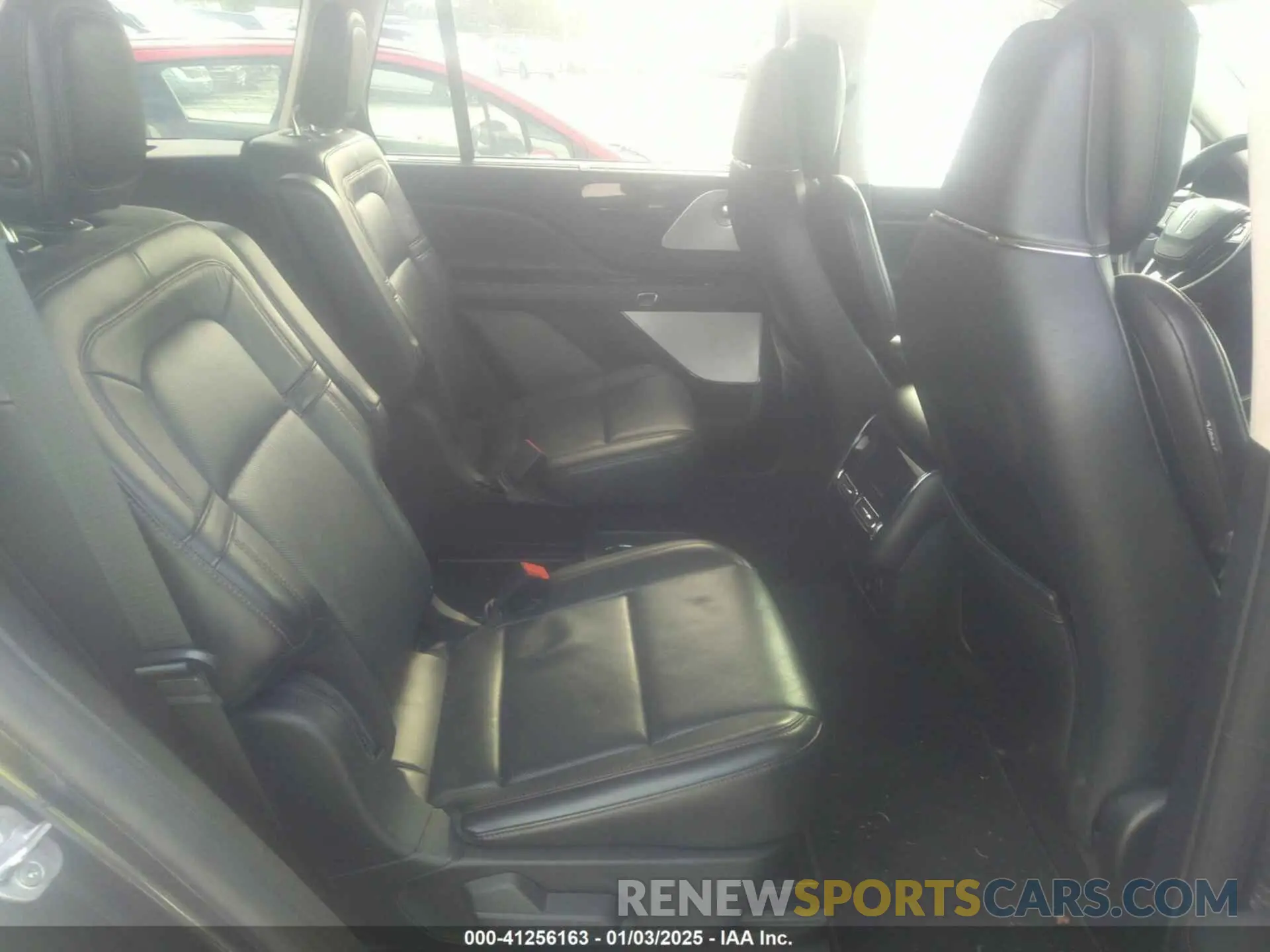 8 fotografías del automóvil dañado 5LM5J7WC6LGL04967 LINCOLN AVIATOR 2020