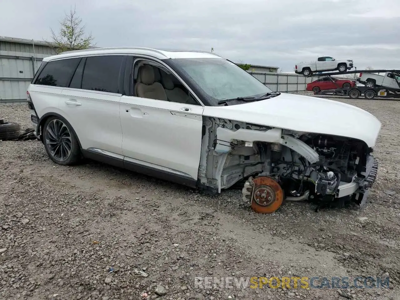4 fotografías del automóvil dañado 5LM5J7XC0LGL22749 LINCOLN AVIATOR 2020