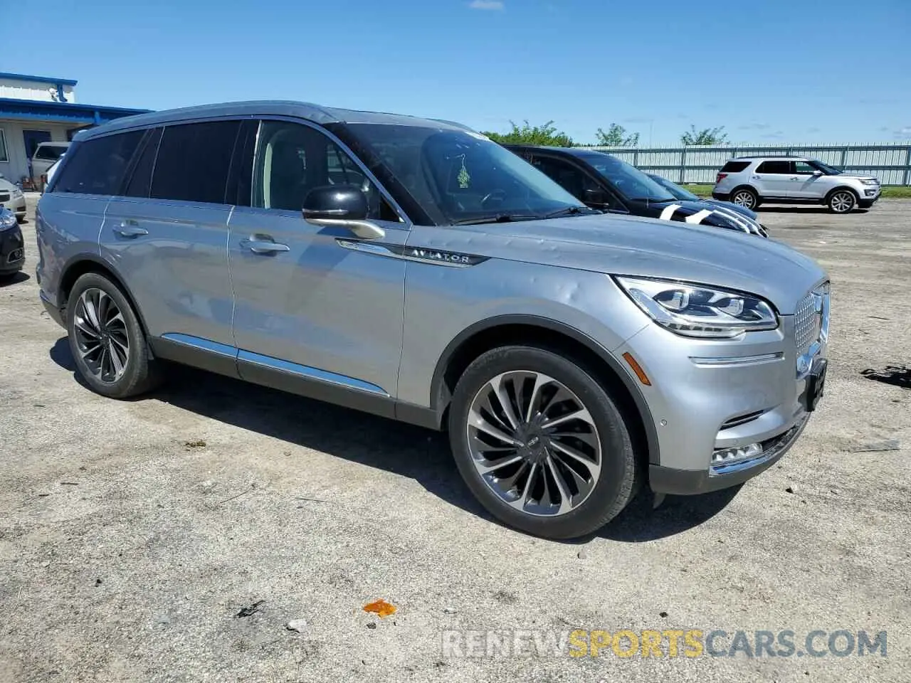 4 fotografías del automóvil dañado 5LM5J7XC4LGL20616 LINCOLN AVIATOR 2020