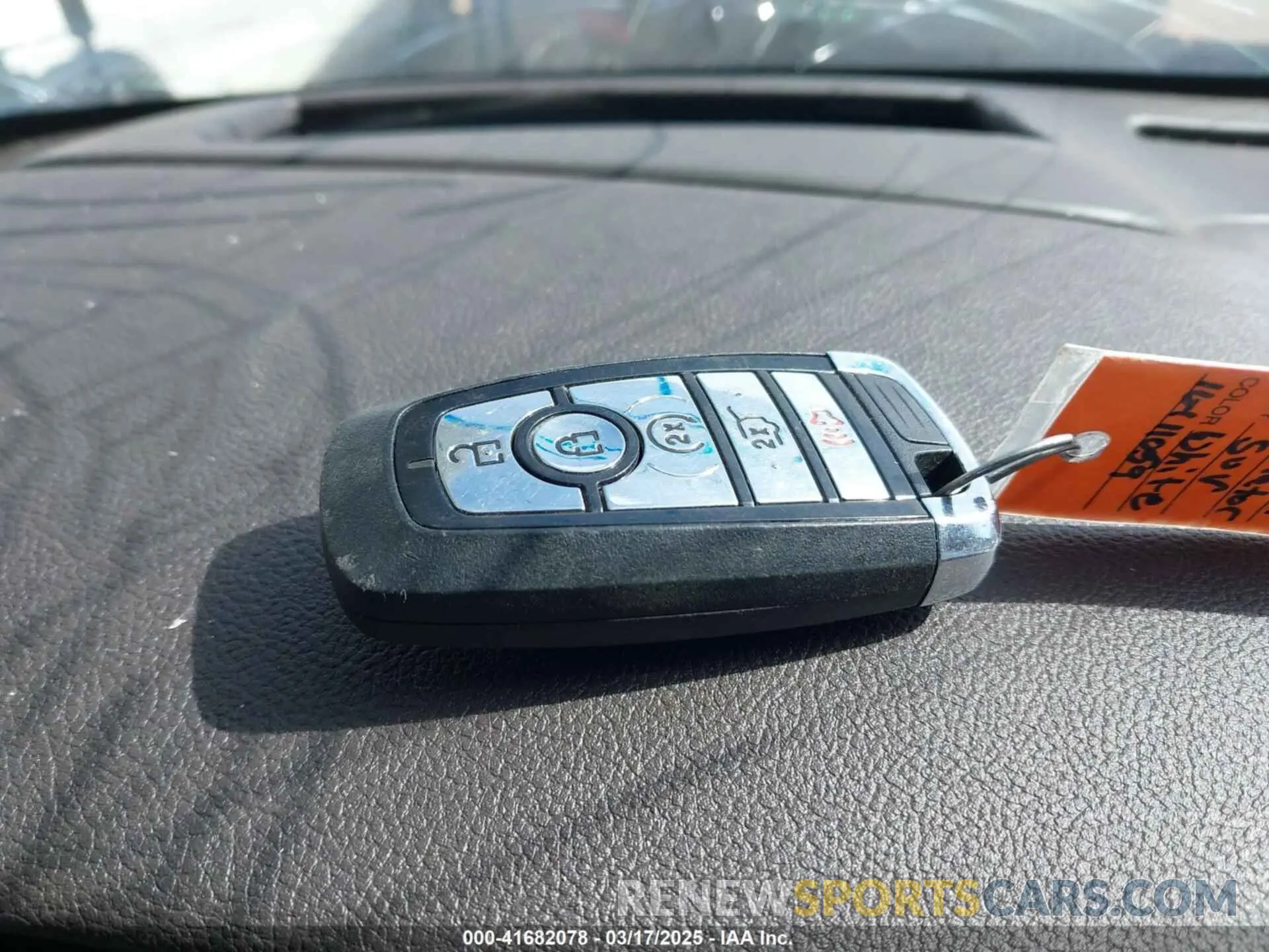 11 fotografías del automóvil dañado 5LM5J7XC8LGL11059 LINCOLN AVIATOR 2020