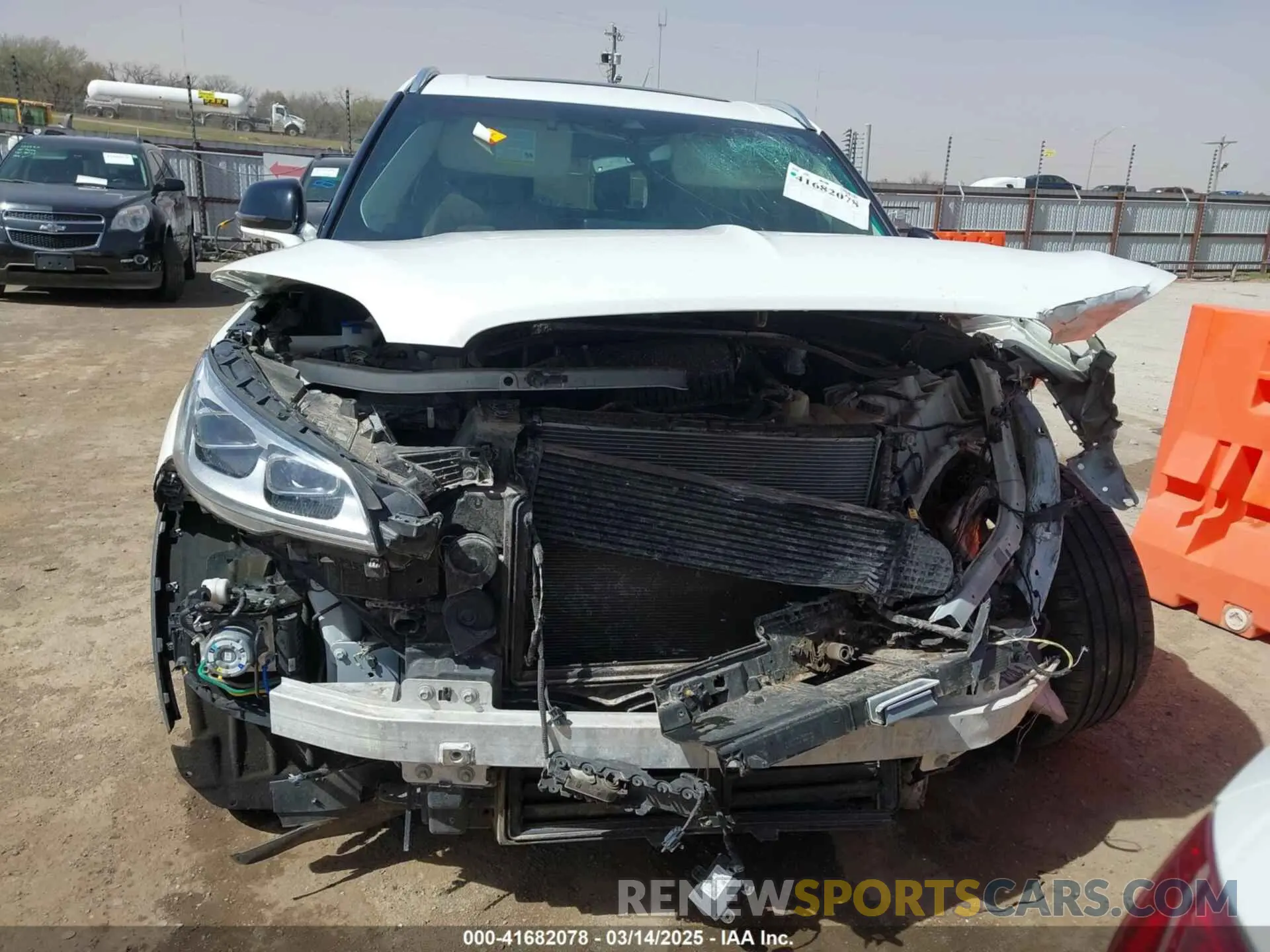 13 fotografías del automóvil dañado 5LM5J7XC8LGL11059 LINCOLN AVIATOR 2020