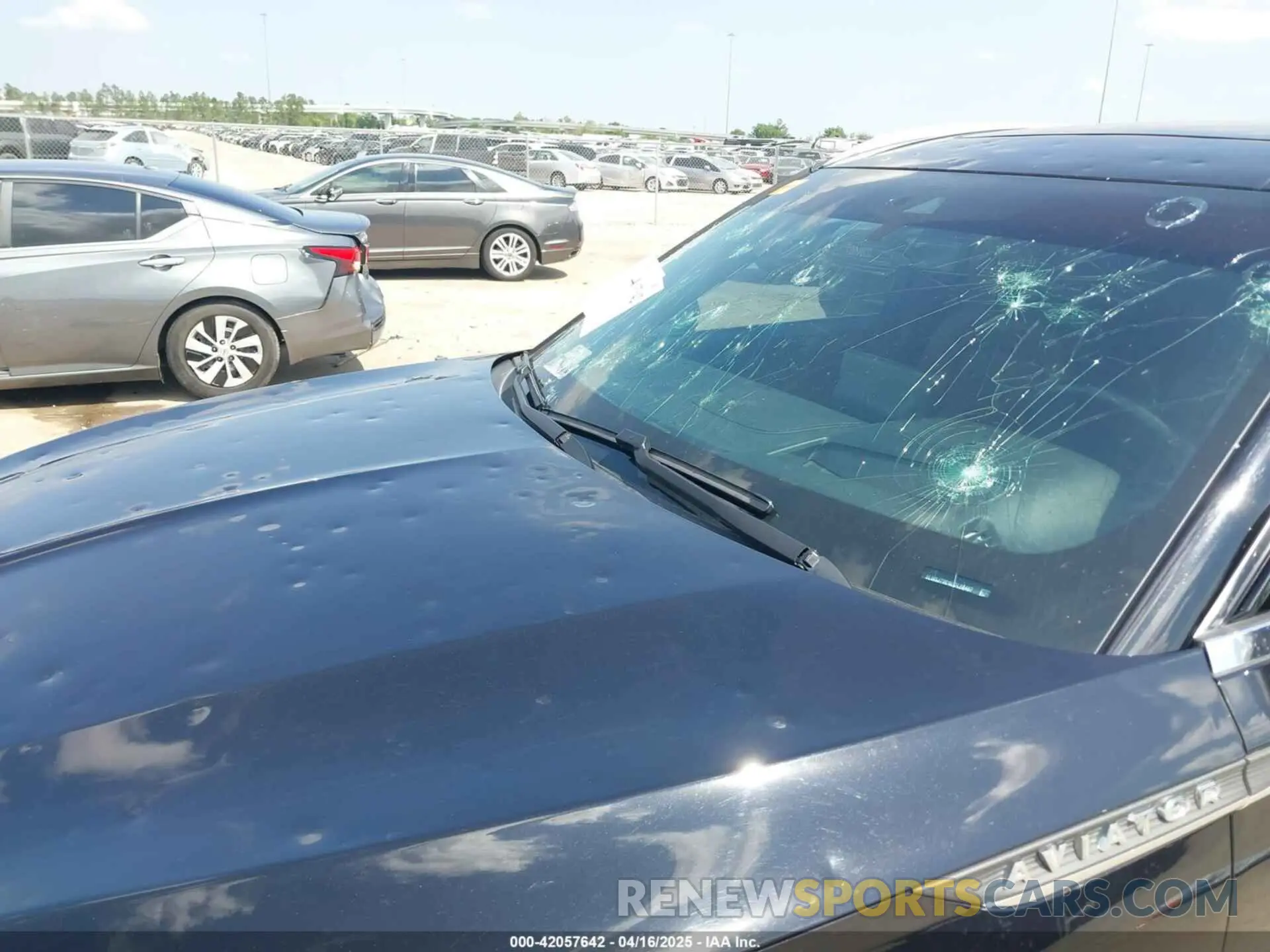 6 fotografías del automóvil dañado 5LM5J7XC9LGL28467 LINCOLN AVIATOR 2020