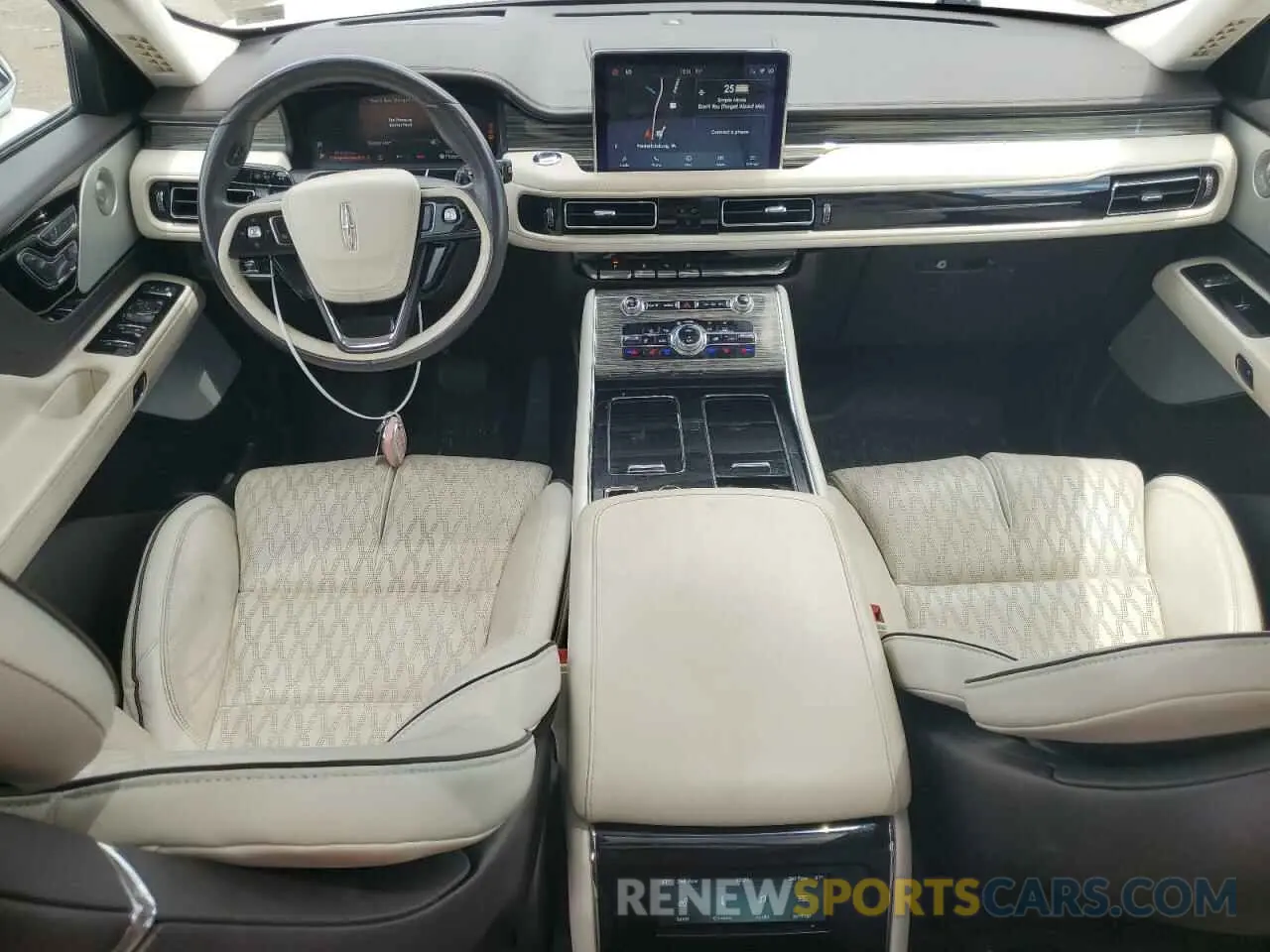 8 fotografías del automóvil dañado 5LM5J9XC7LGL01022 LINCOLN AVIATOR 2020