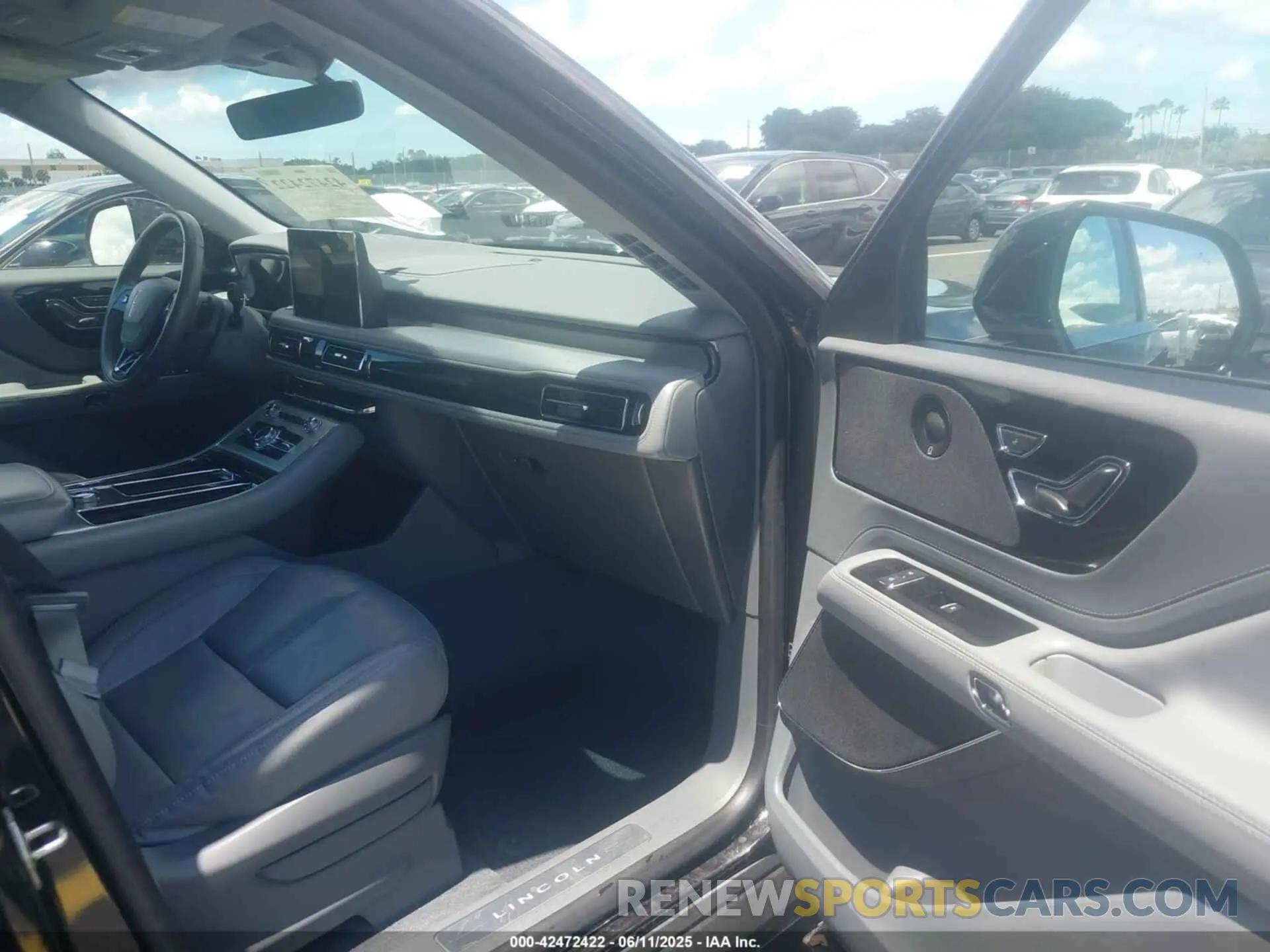 5 fotografías del automóvil dañado 5LM5J7WC0MGL12385 LINCOLN AVIATOR 2021