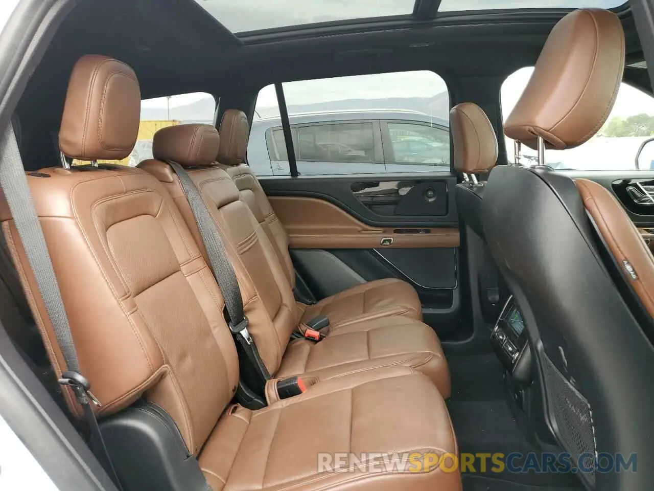 11 fotografías del automóvil dañado 5LM5J7WCXMGL02334 LINCOLN AVIATOR 2021