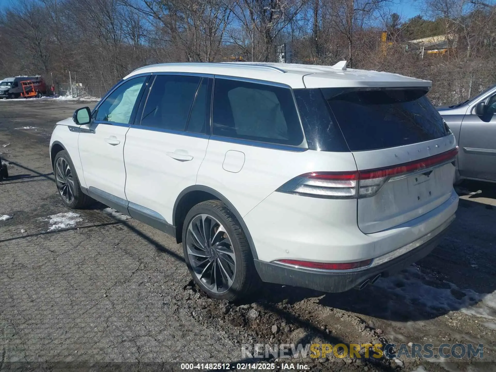 3 fotografías del automóvil dañado 5LM5J7XC3MGL08085 LINCOLN AVIATOR 2021
